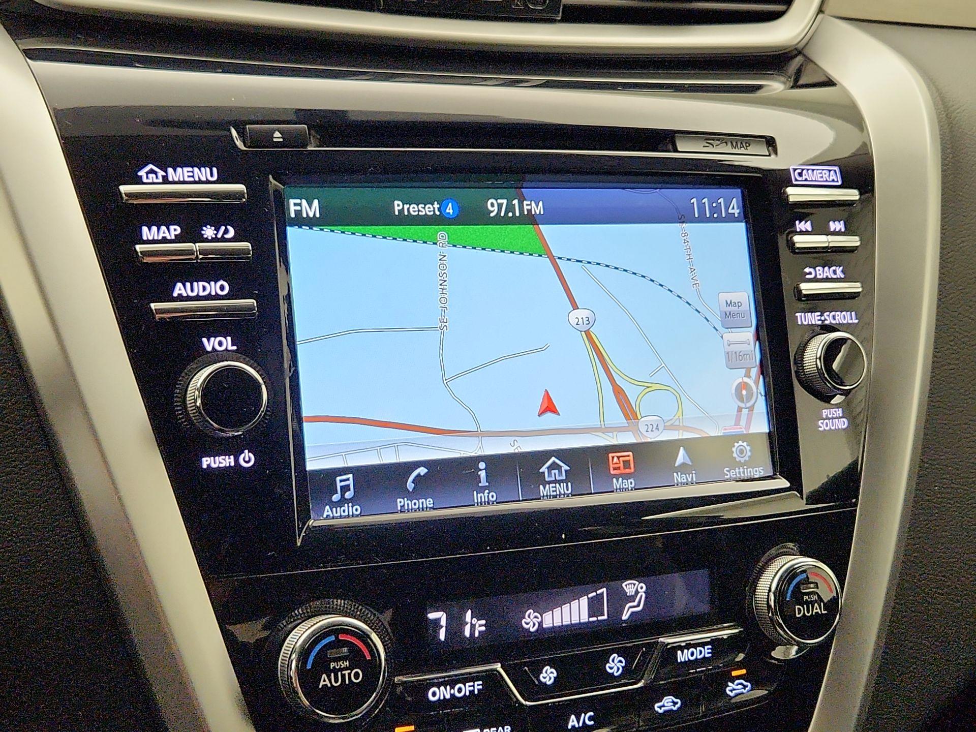 Thumbnail: 2015 Nissan Murano - 14