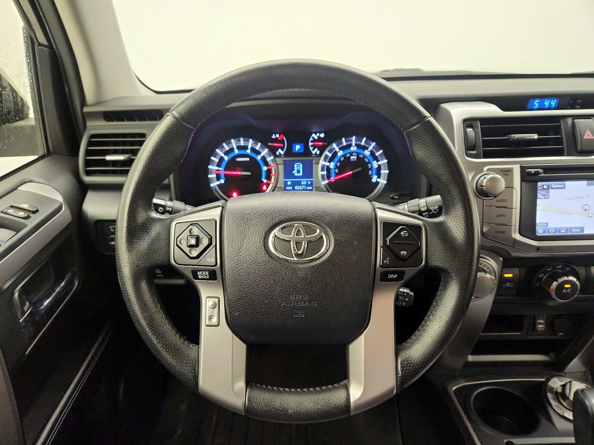 Thumbnail: 2014 Toyota 4Runner - 10