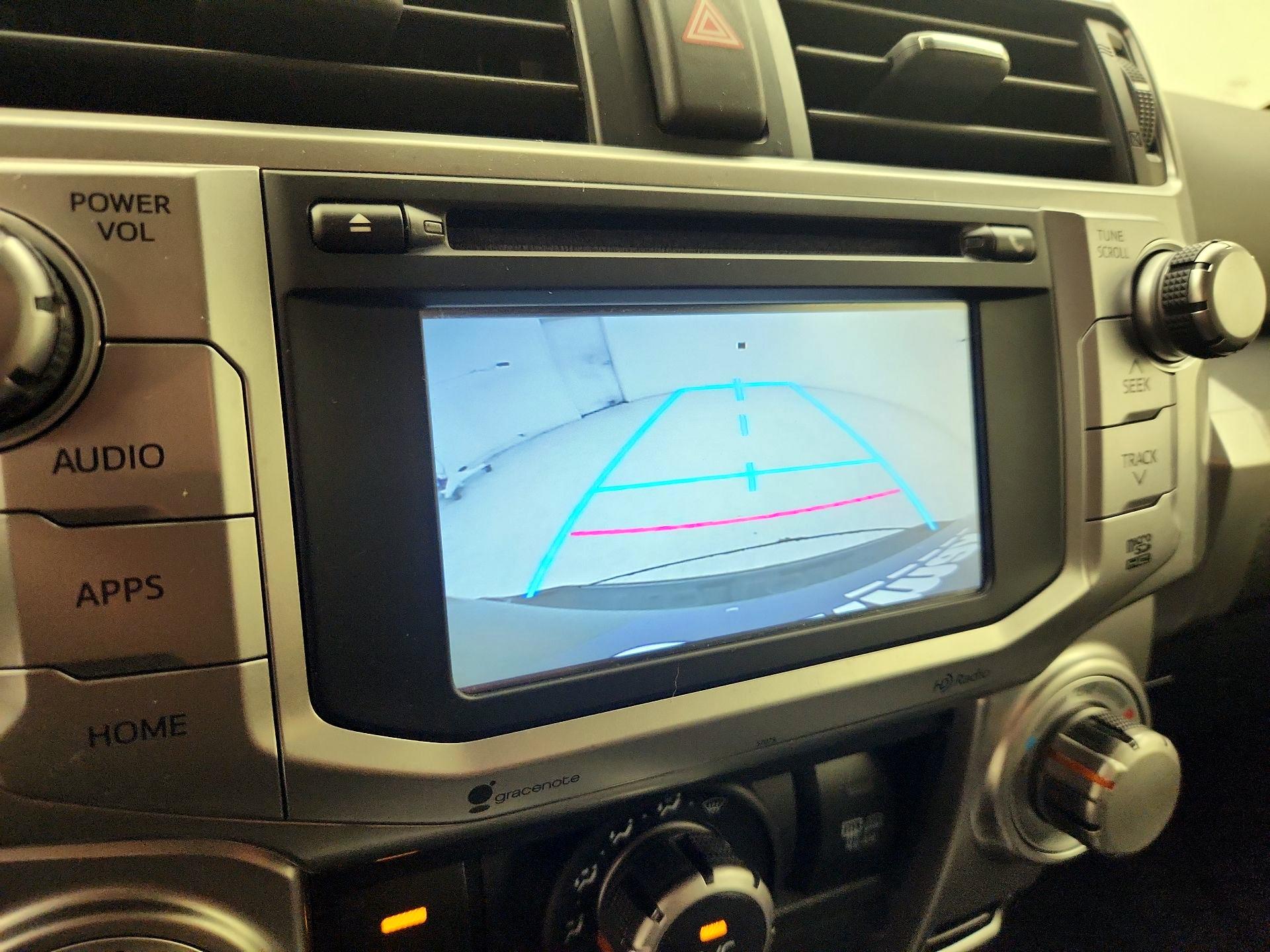 Thumbnail: 2014 Toyota 4Runner - 15