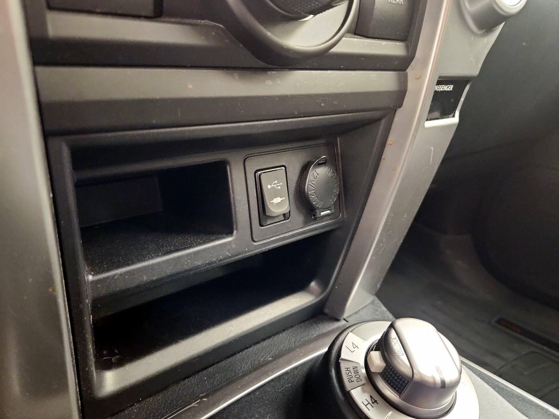 Thumbnail: 2014 Toyota 4Runner - 19