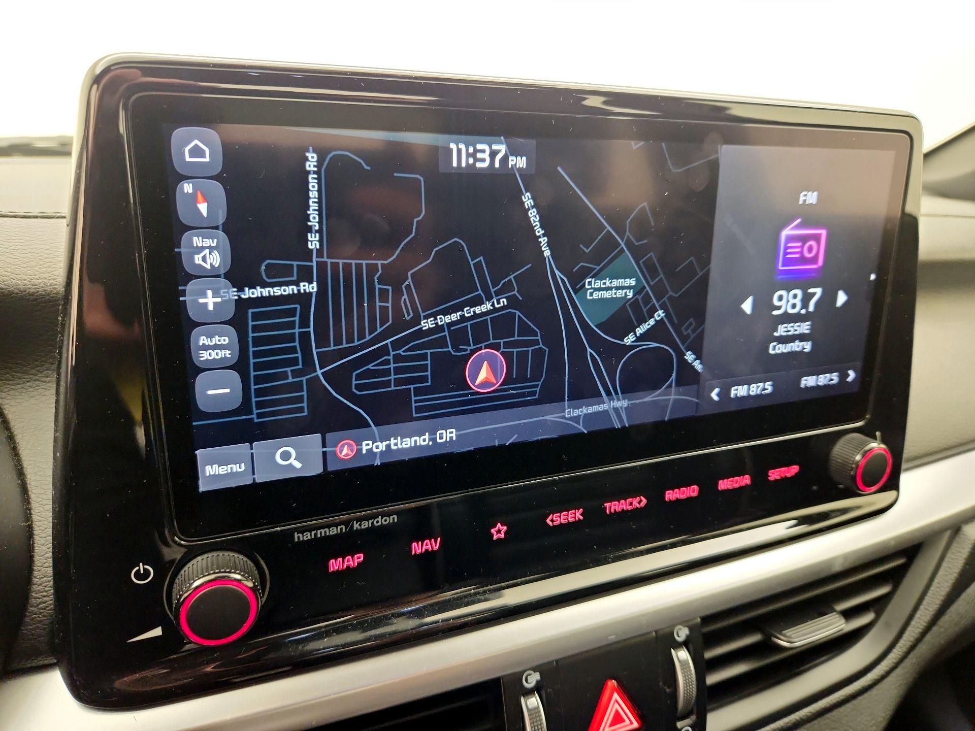 Thumbnail: 2022 Kia Forte - 14