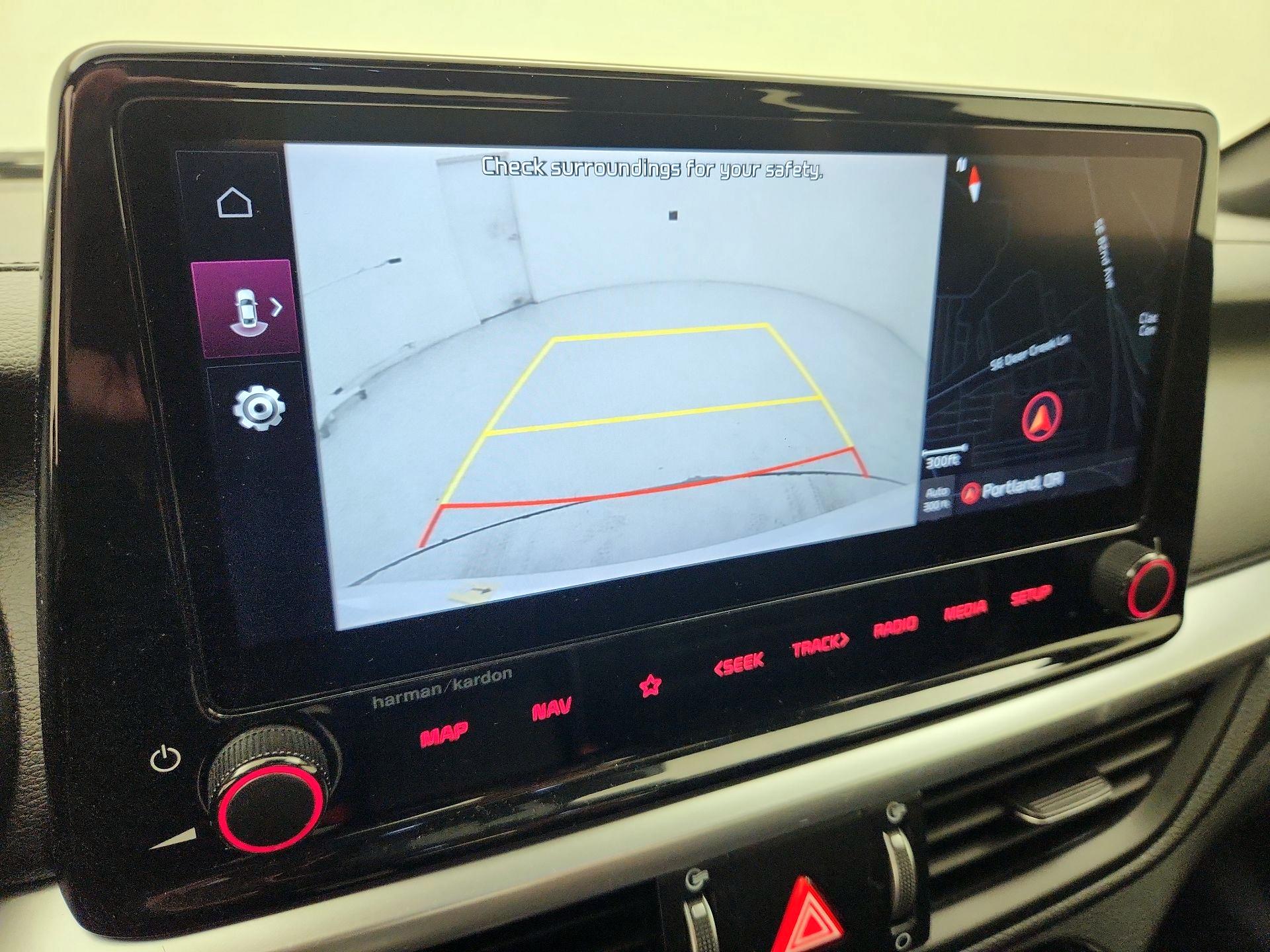 Thumbnail: 2022 Kia Forte - 15