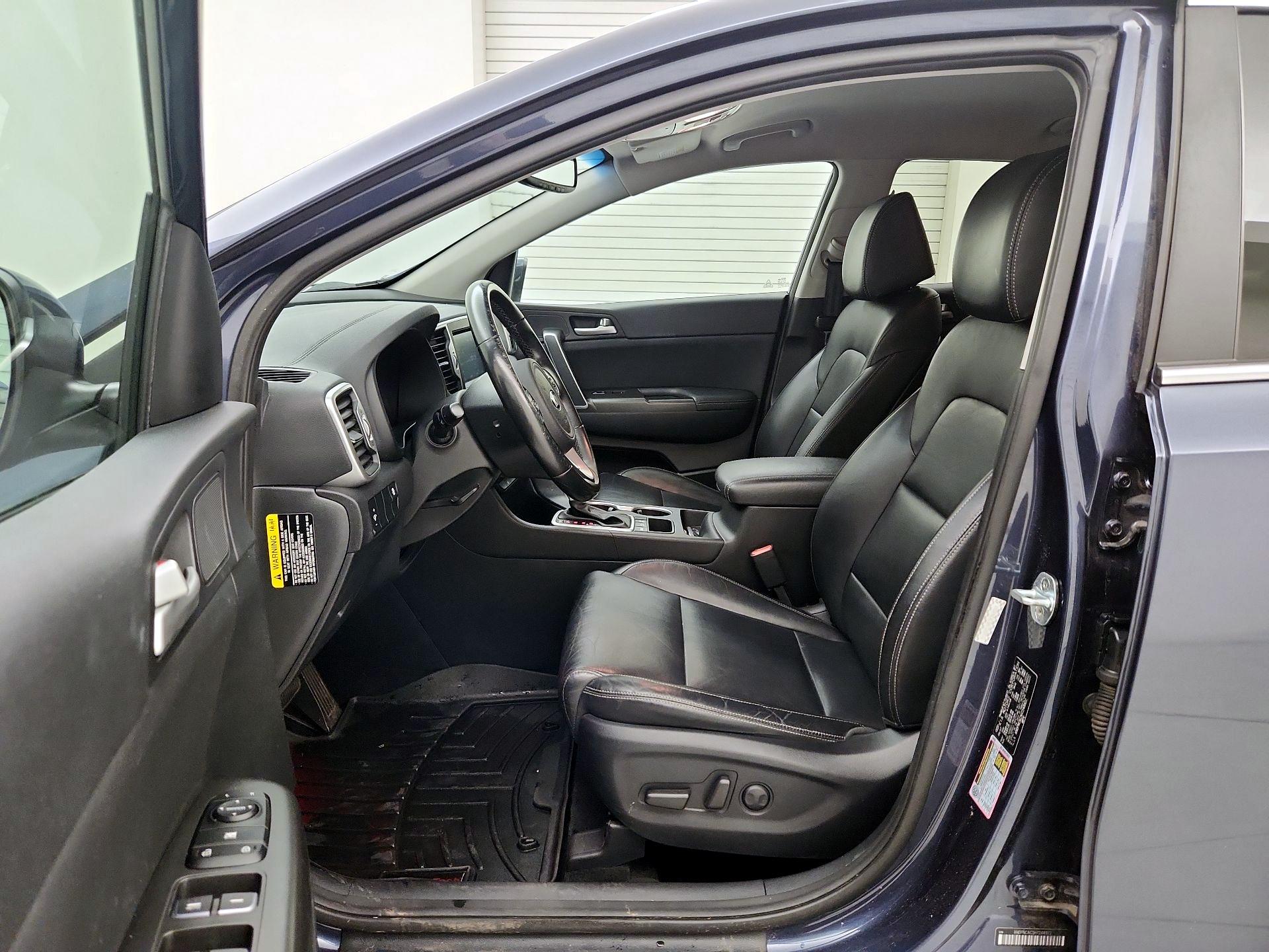 Thumbnail: 2017 Kia Sportage - 11