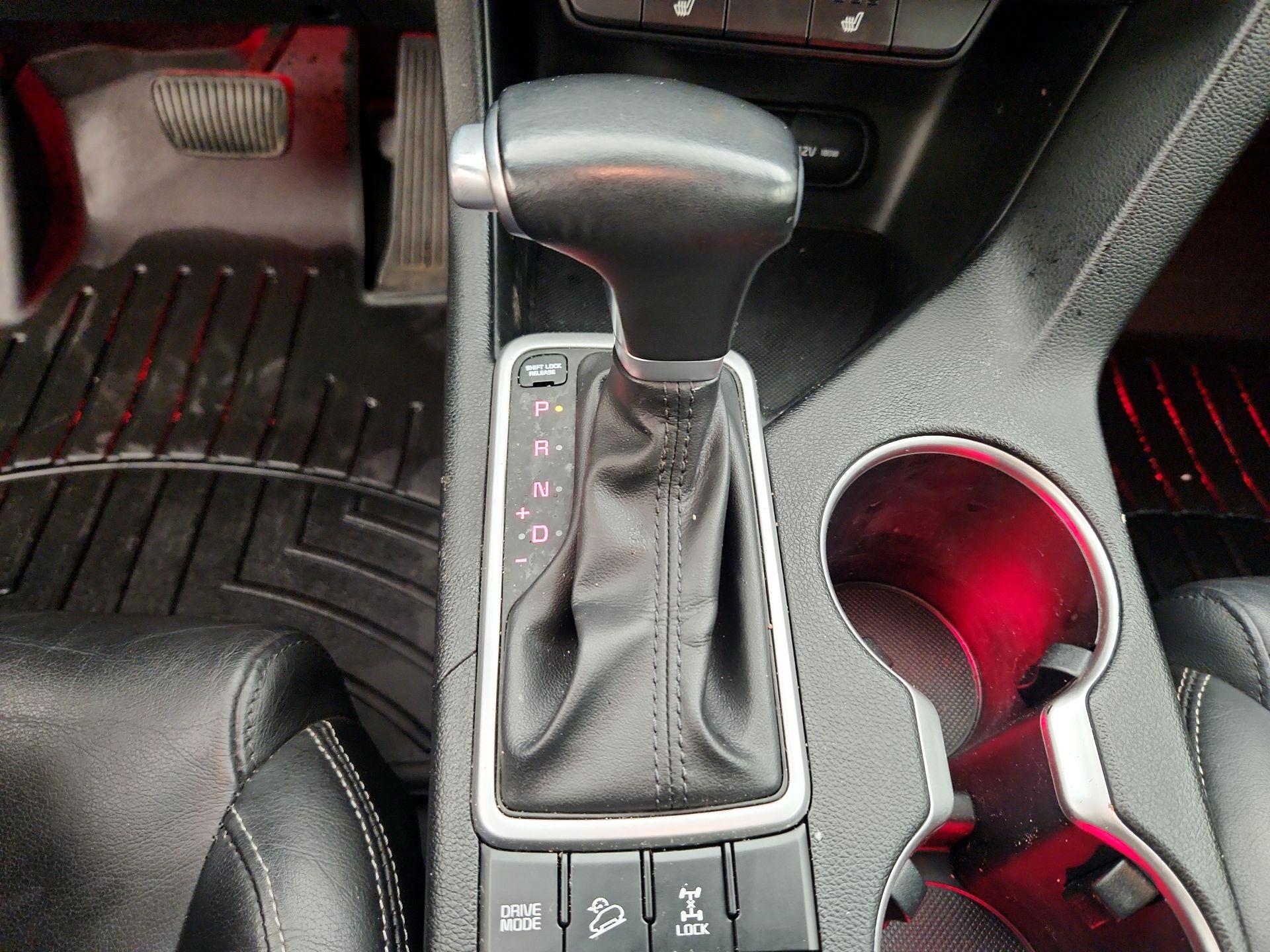 Thumbnail: 2017 Kia Sportage - 17