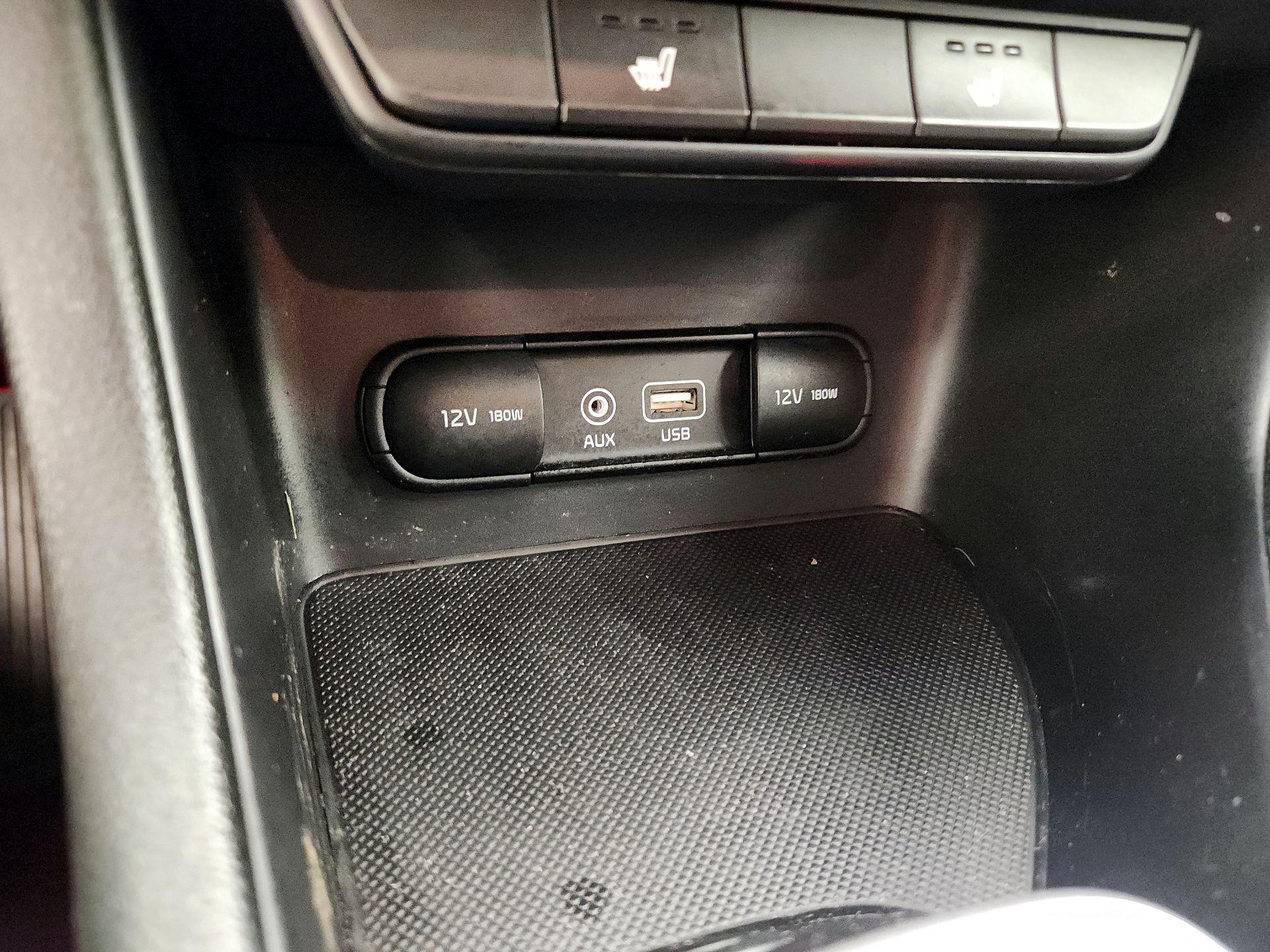 Thumbnail: 2017 Kia Sportage - 18