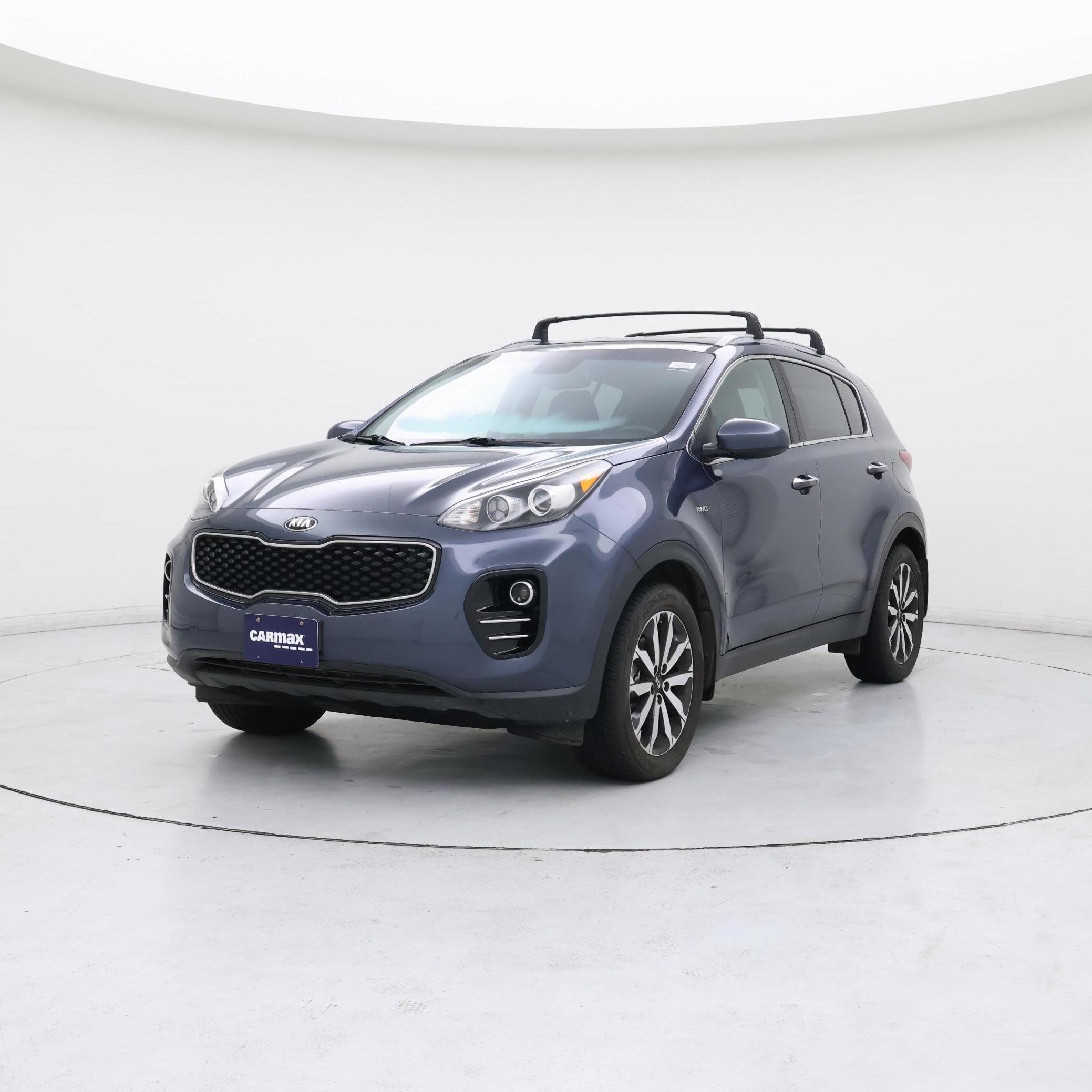Thumbnail: 2017 Kia Sportage - 4