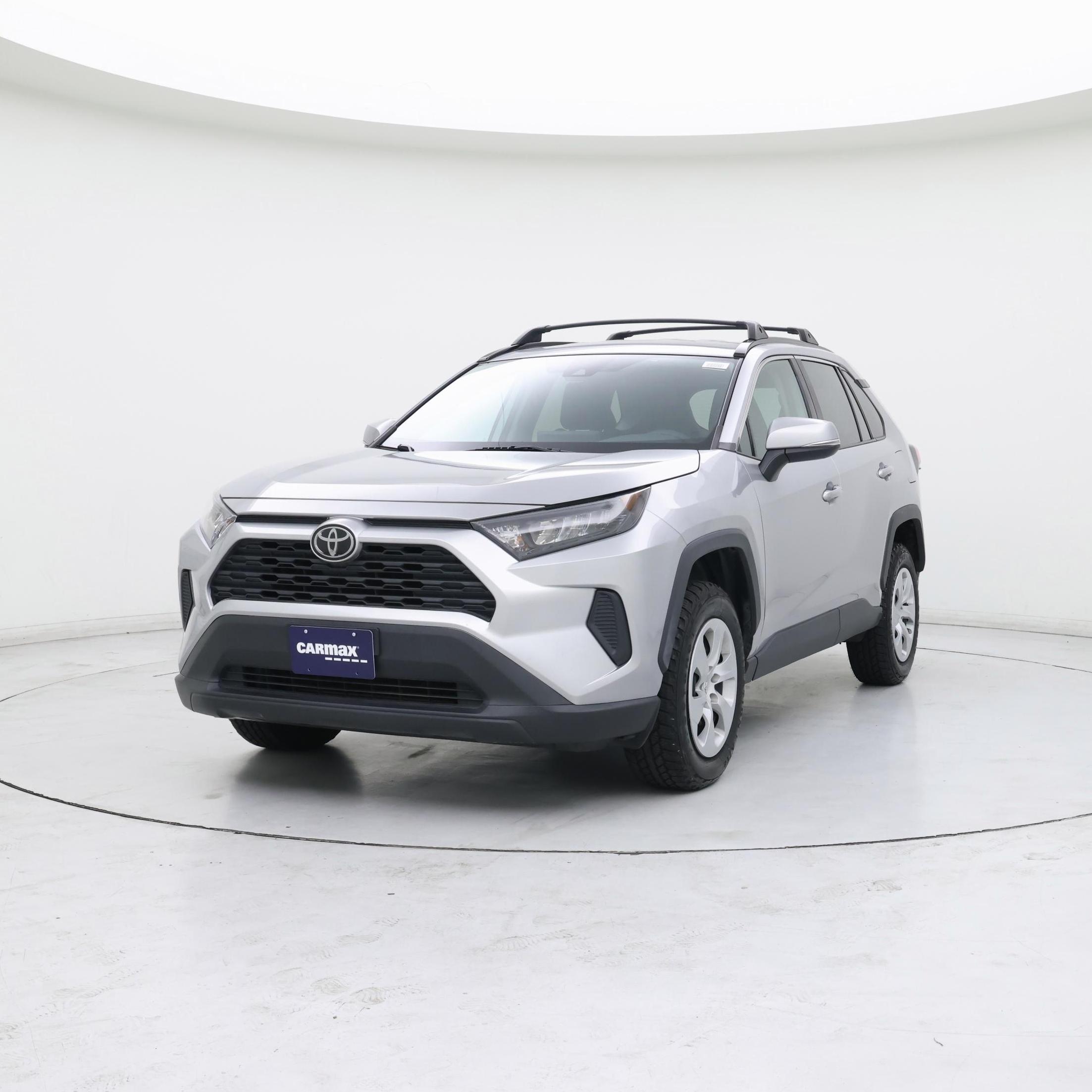Thumbnail: 2019 Toyota RAV4 - 4