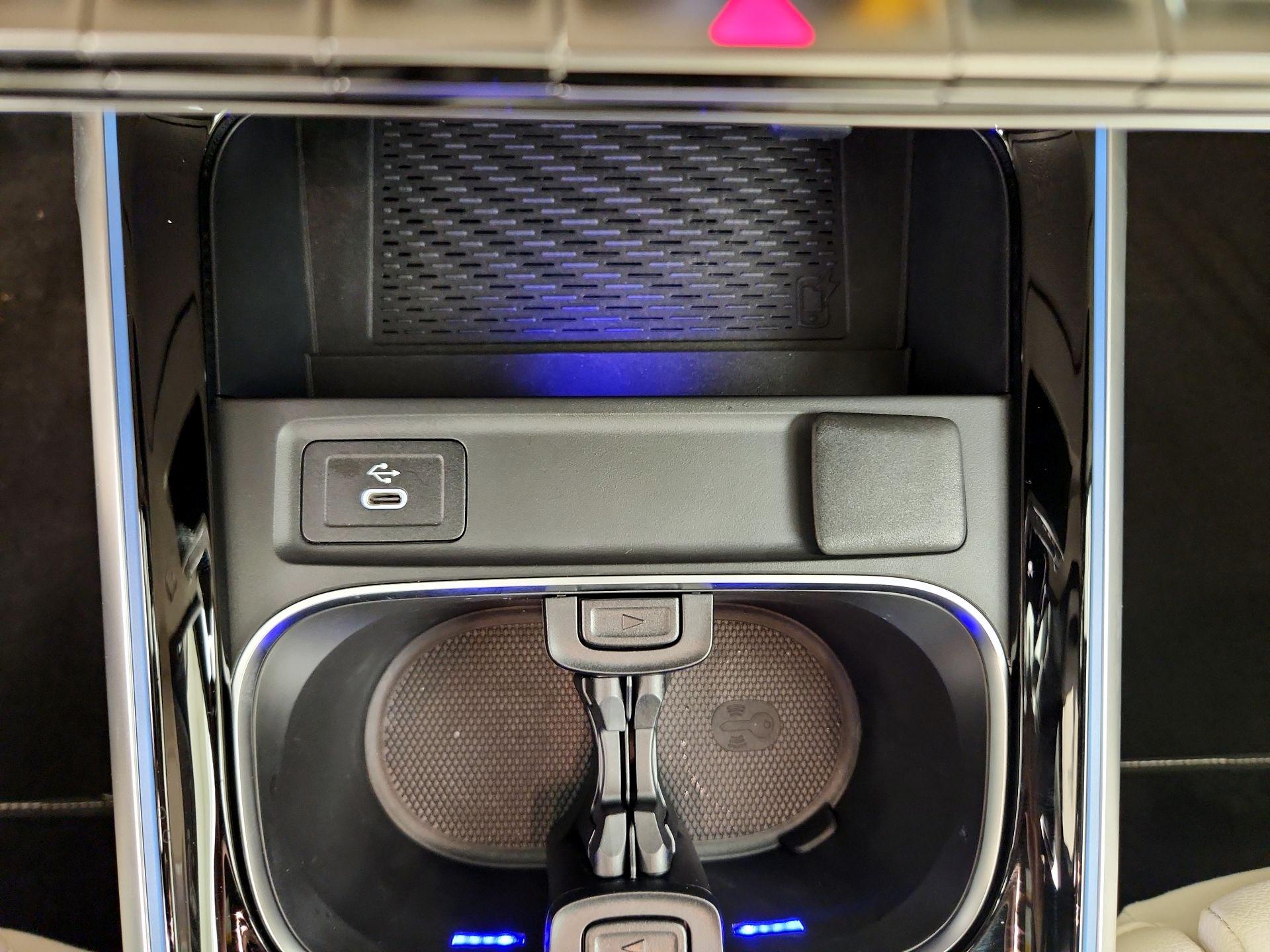 Thumbnail: 2024 Mercedes-Benz GLB - 19