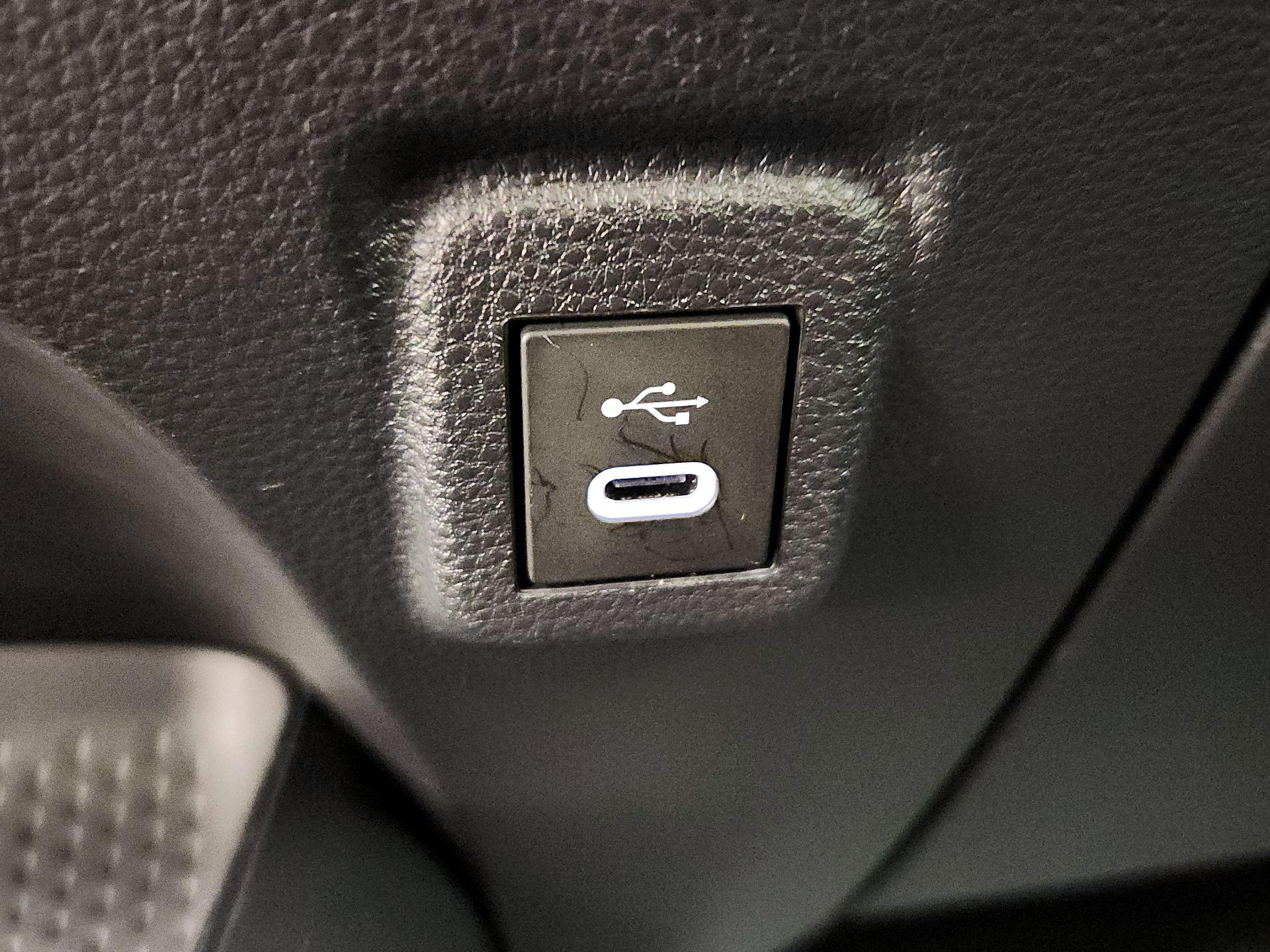 Thumbnail: 2024 Toyota Corolla - 18