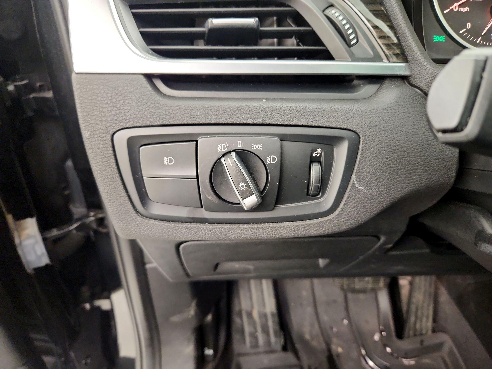 Thumbnail: 2018 BMW X1 - 13