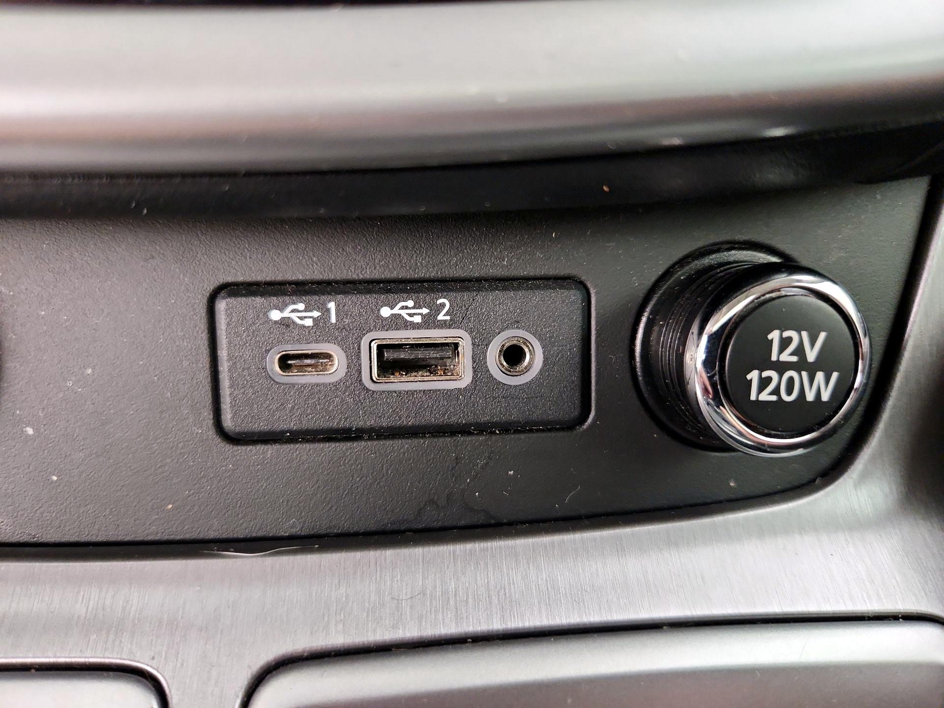 Thumbnail: 2020 Nissan Murano - 19