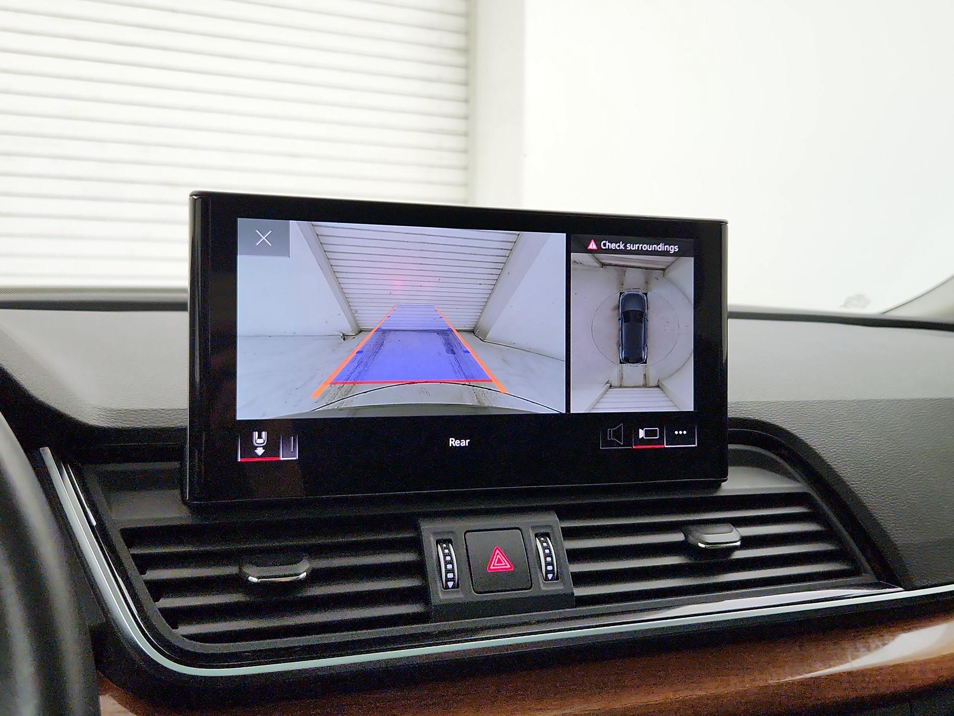 Thumbnail: 2023 Audi Q5 - 14