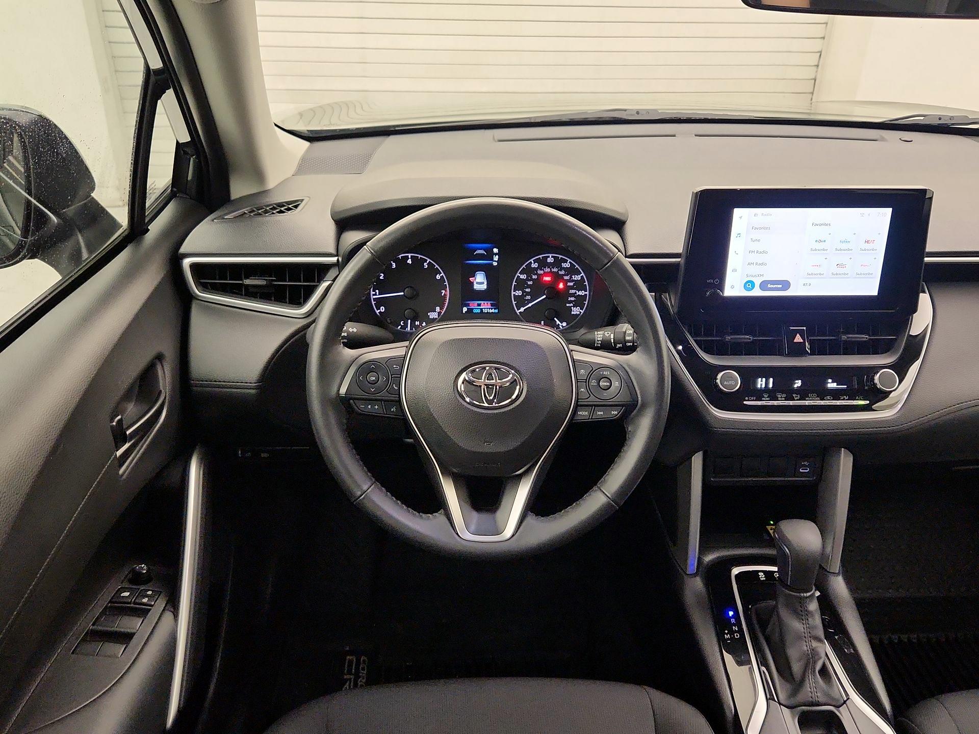 Thumbnail: 2023 Toyota Corolla Cross - 10