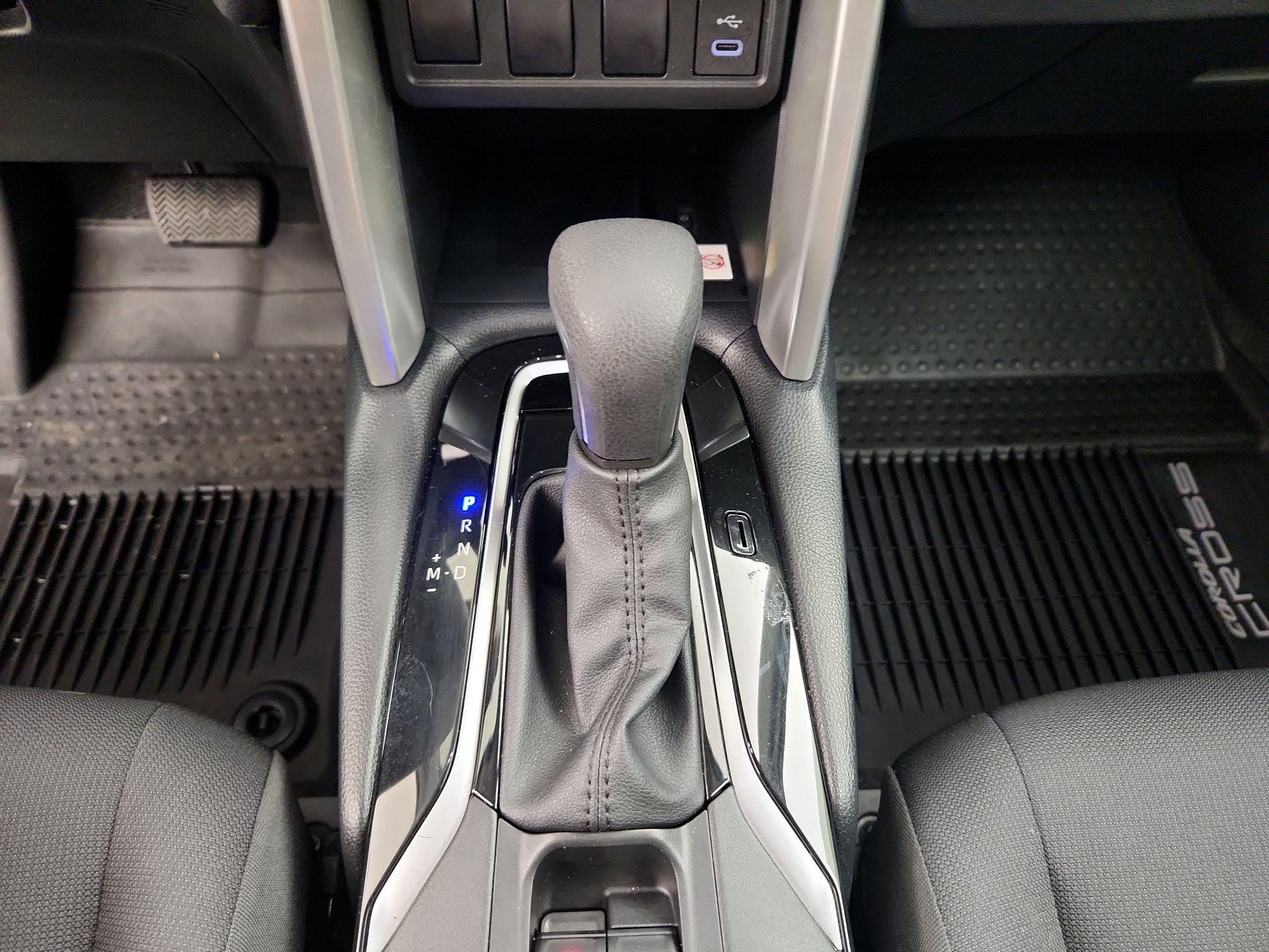 Thumbnail: 2023 Toyota Corolla Cross - 17