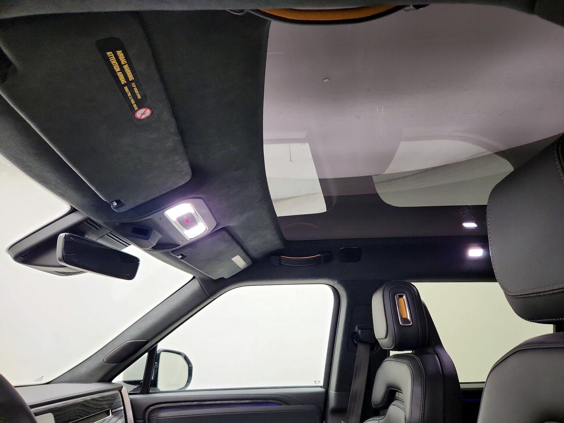 Thumbnail: 2022 Rivian R1T - 19