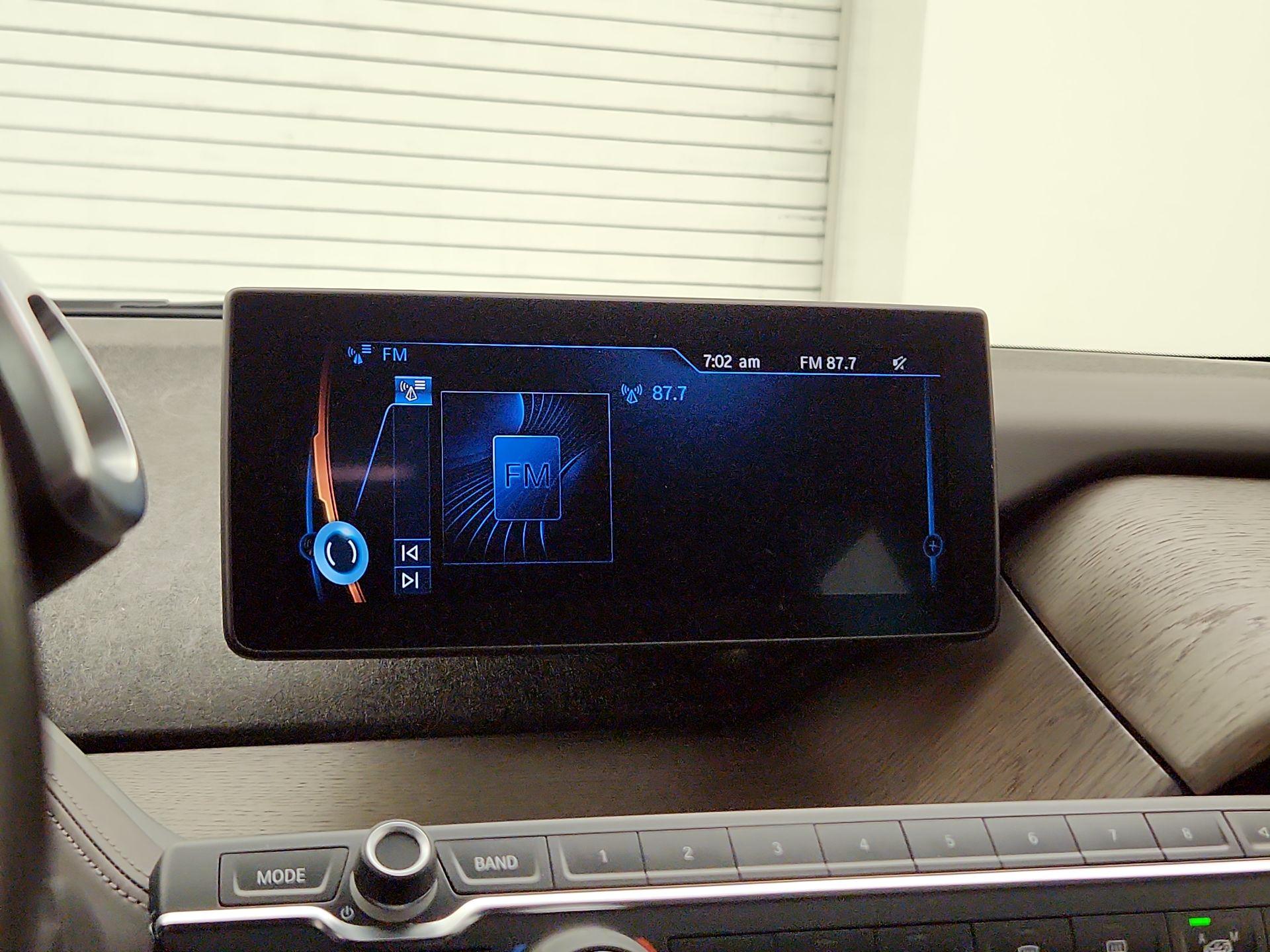 Thumbnail: 2017 BMW i3 - 16