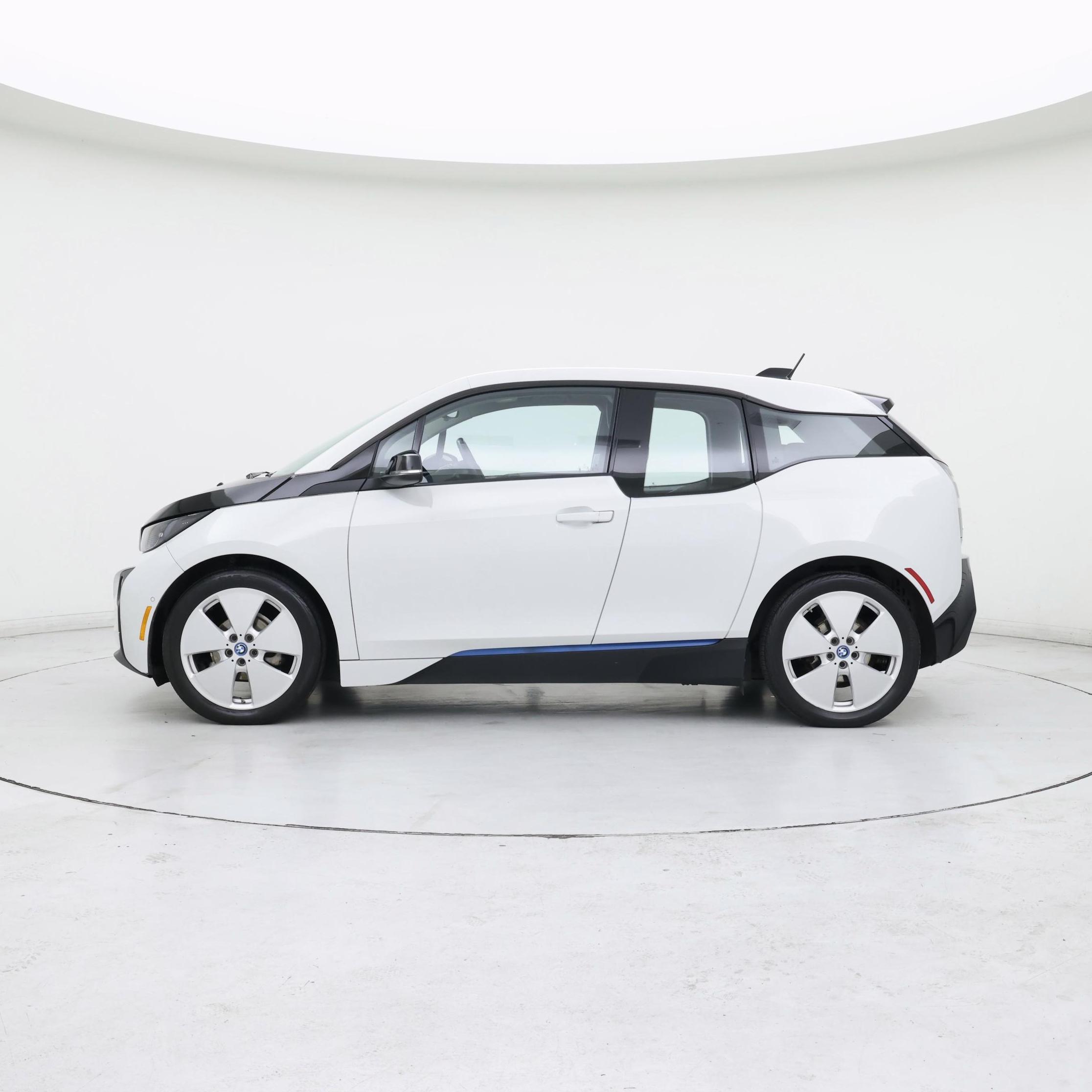 Thumbnail: 2017 BMW i3 - 3