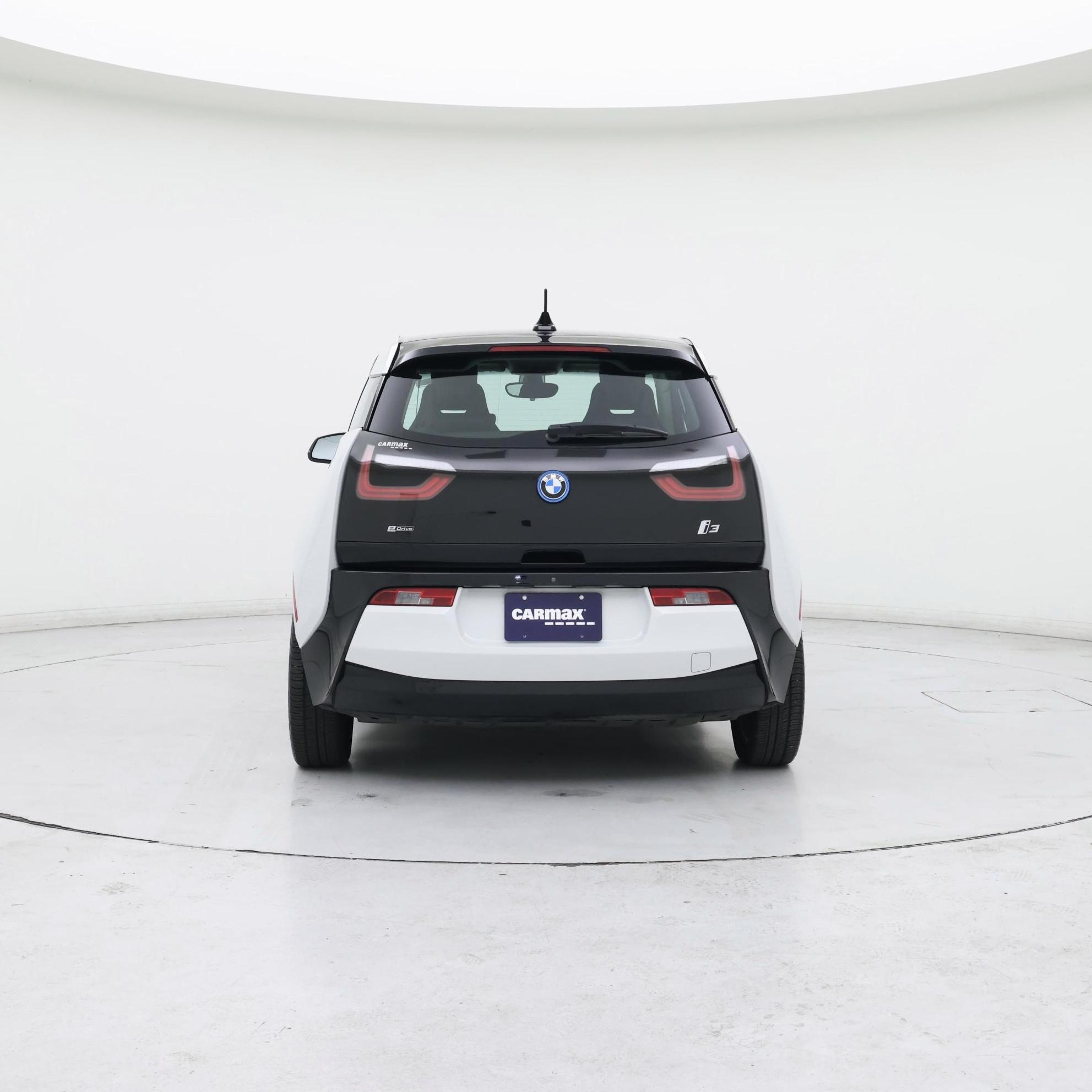 Thumbnail: 2017 BMW i3 - 6