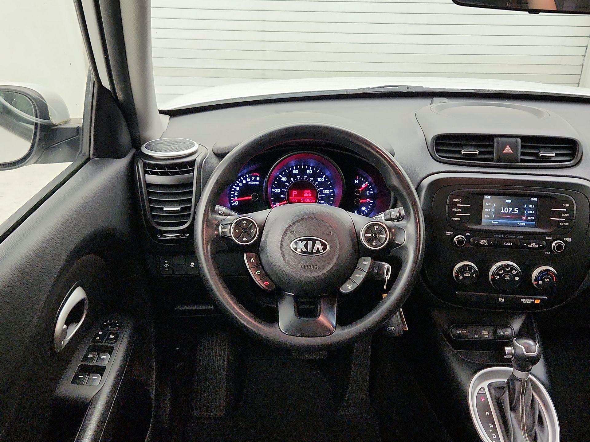 Thumbnail: 2016 Kia Soul - 10