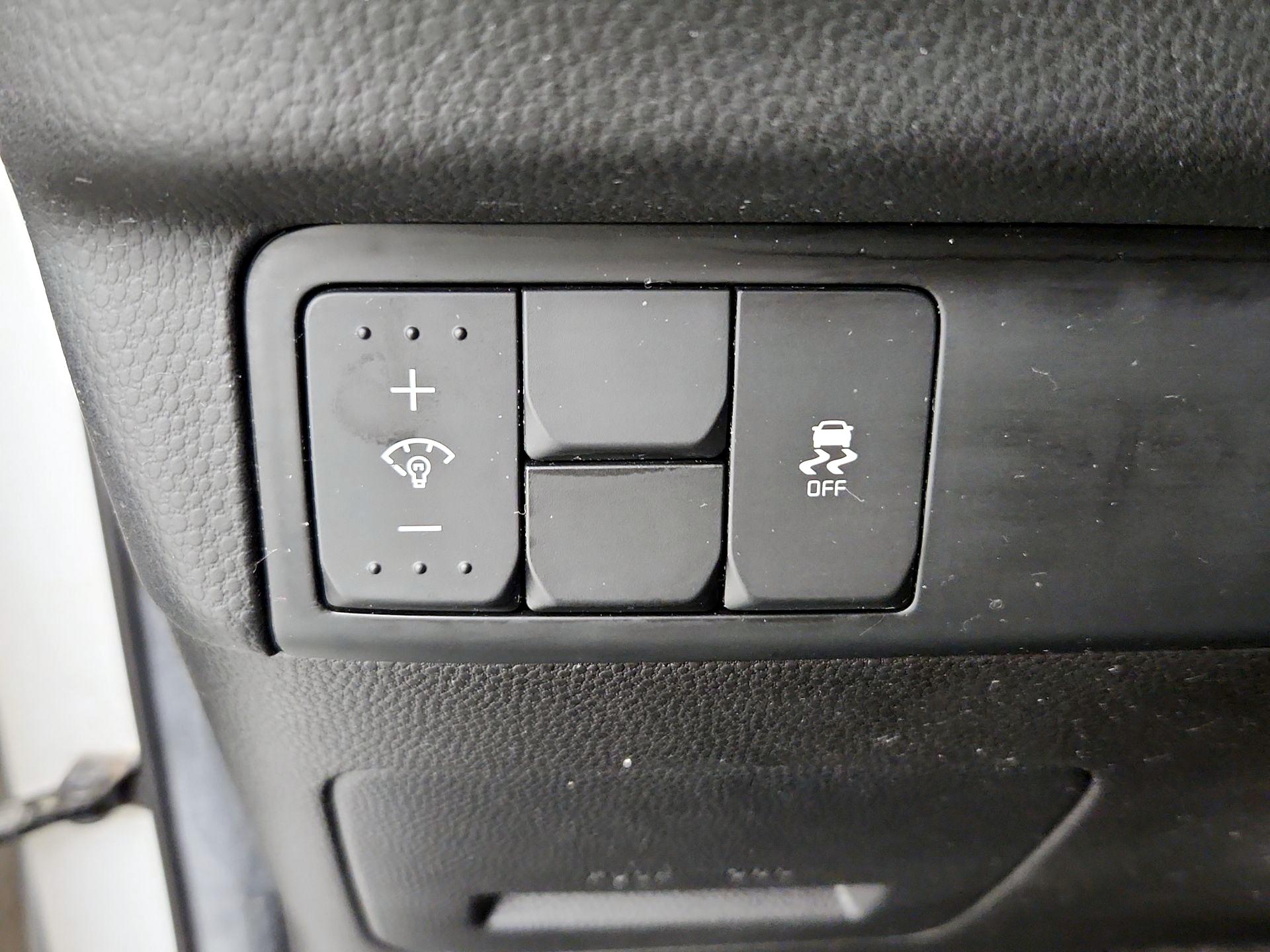 Thumbnail: 2016 Kia Soul - 13