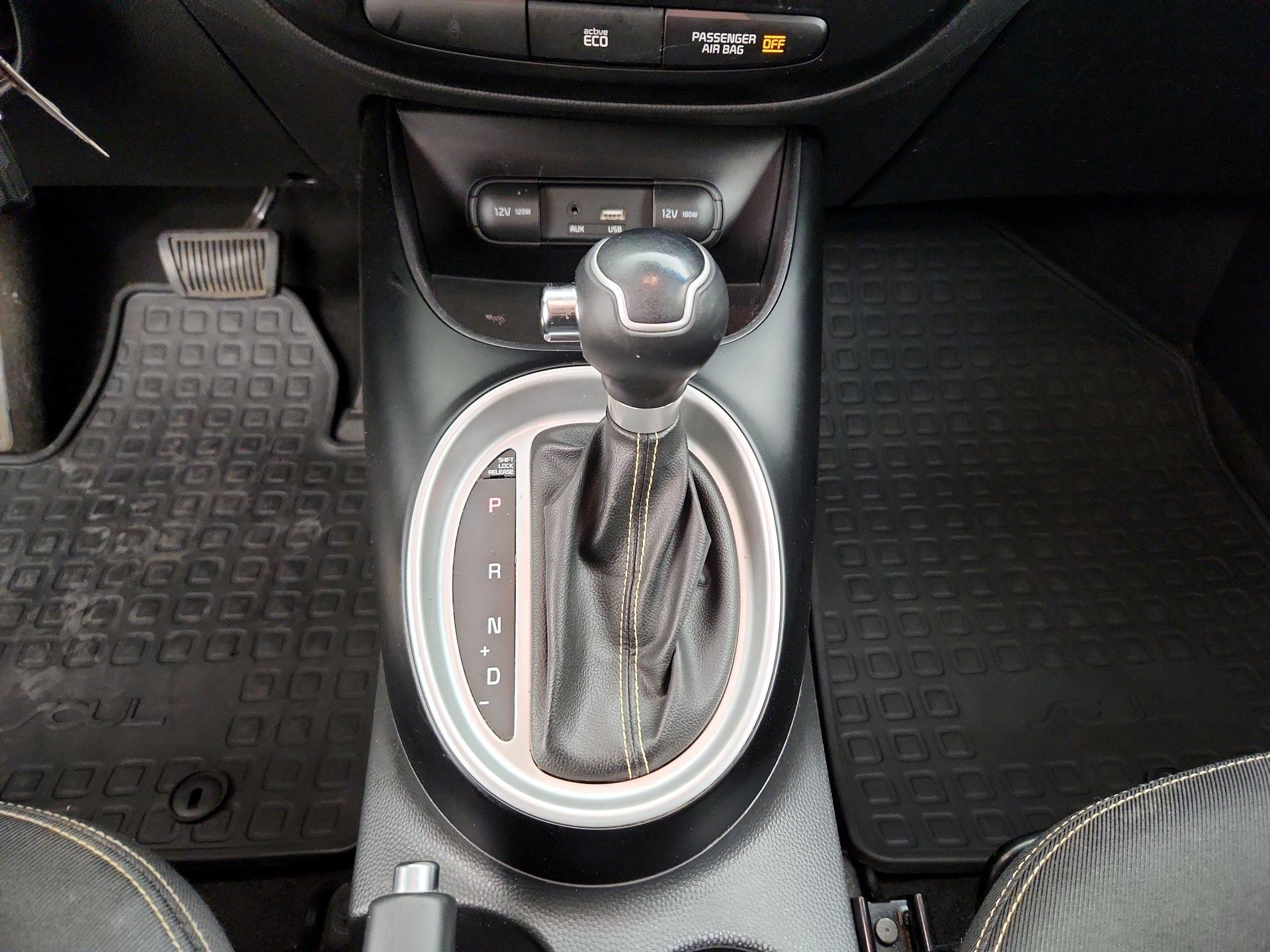 Thumbnail: 2016 Kia Soul - 17