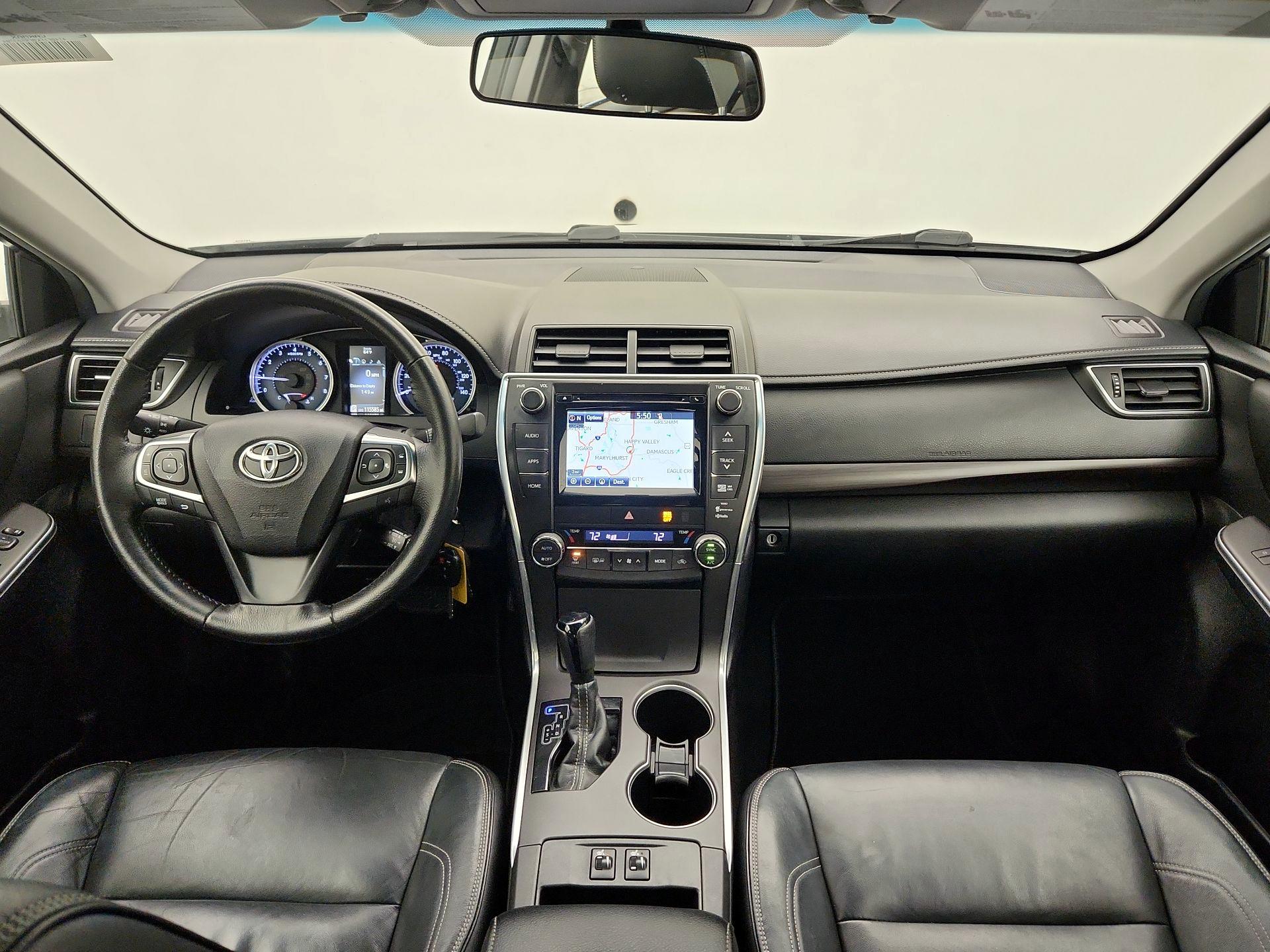 Thumbnail: 2015 Toyota Camry - 9