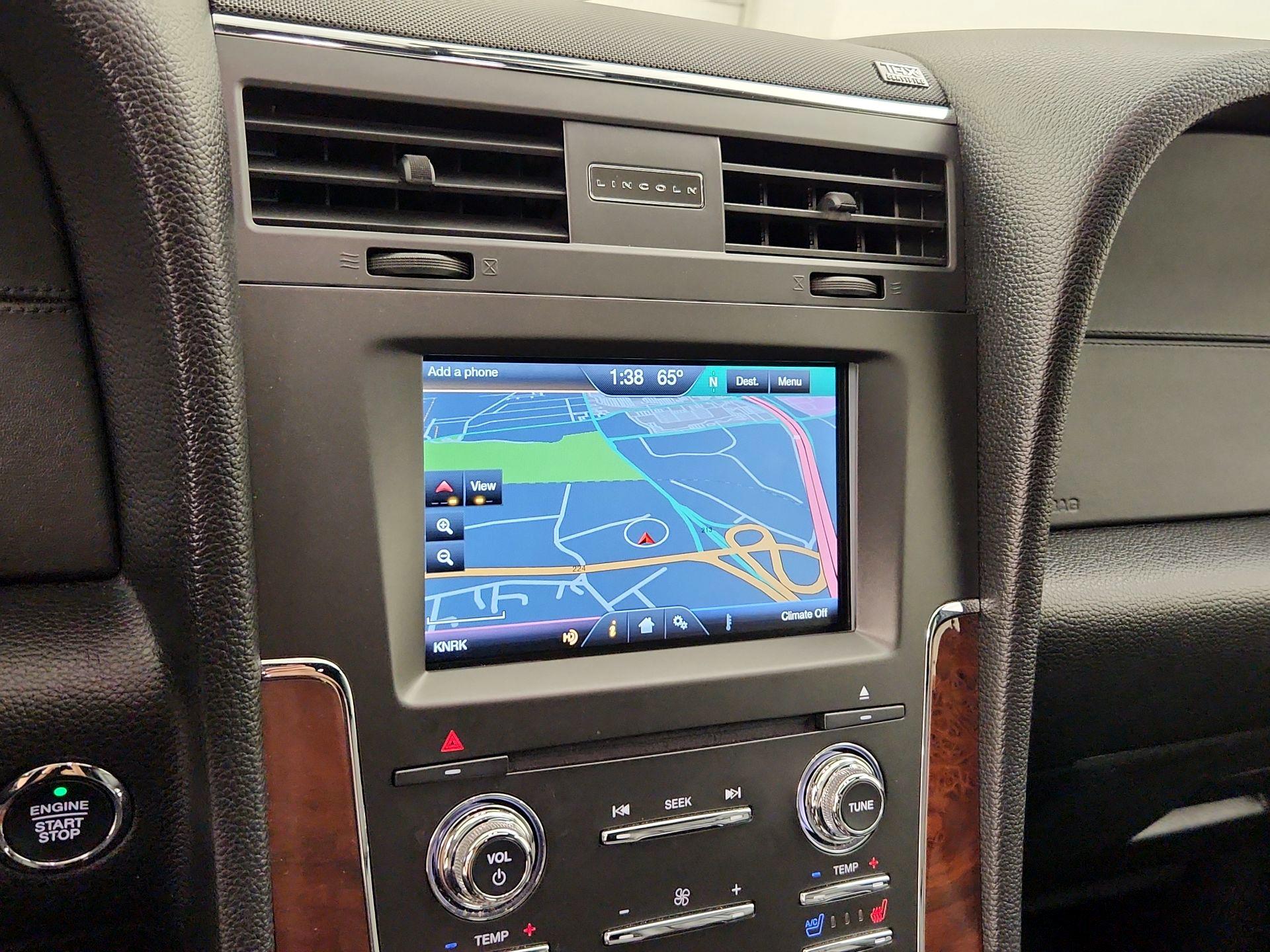 Thumbnail: 2015 Lincoln Navigator - 14