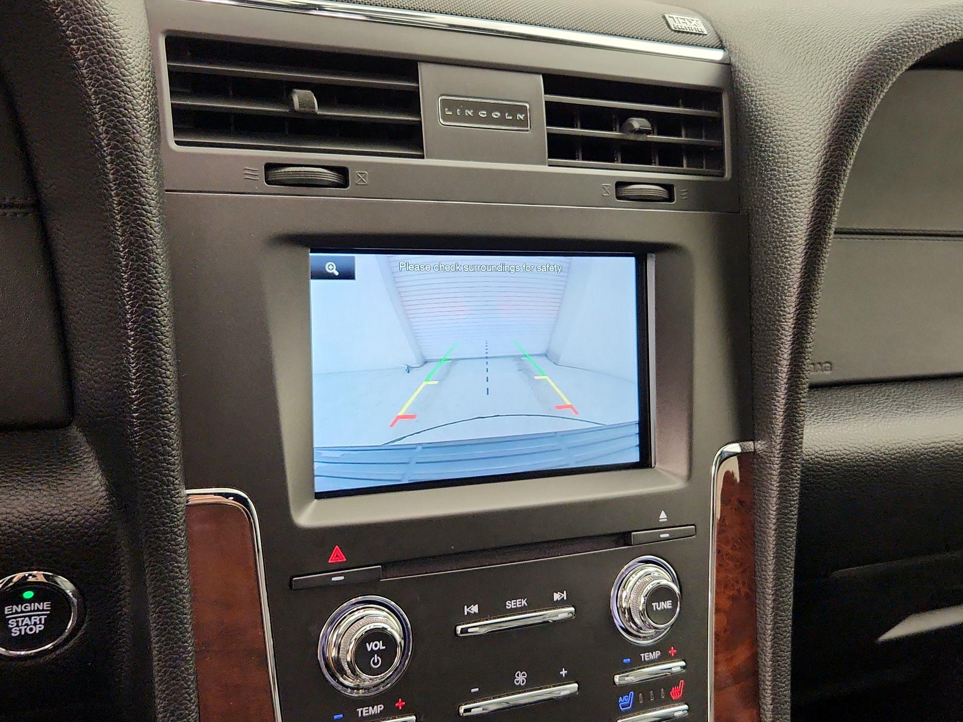 Thumbnail: 2015 Lincoln Navigator - 15