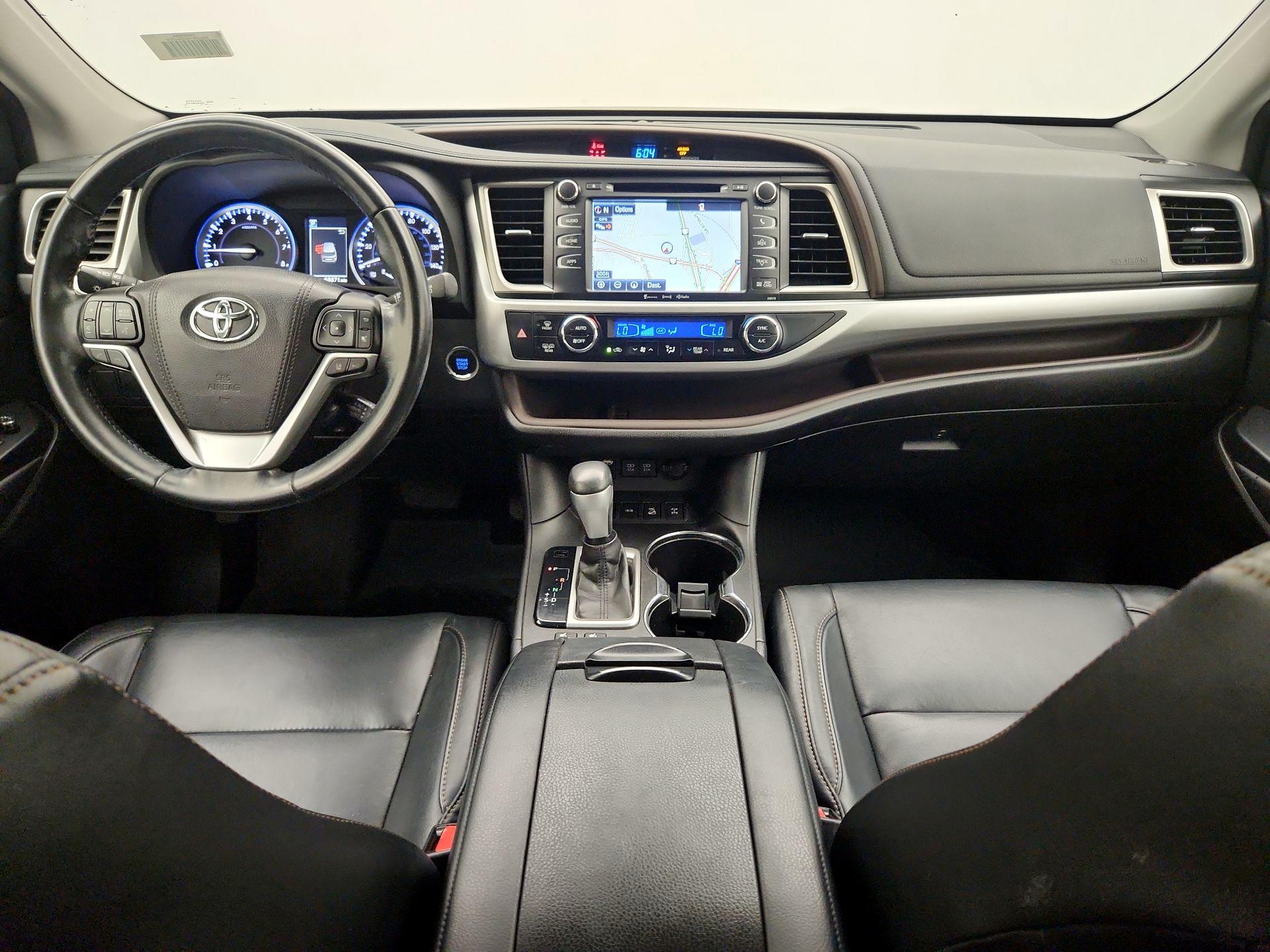 Thumbnail: 2017 Toyota Highlander - 9