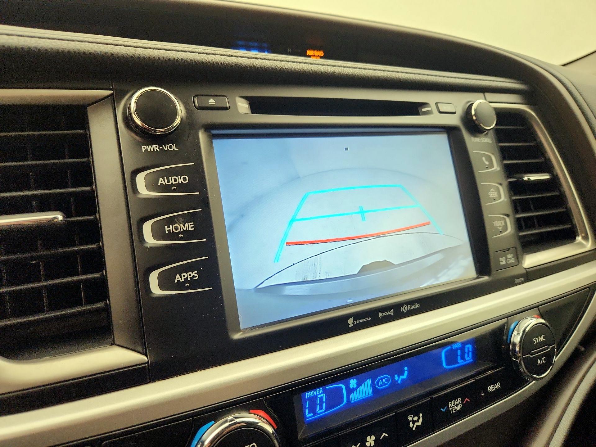 Thumbnail: 2017 Toyota Highlander - 15