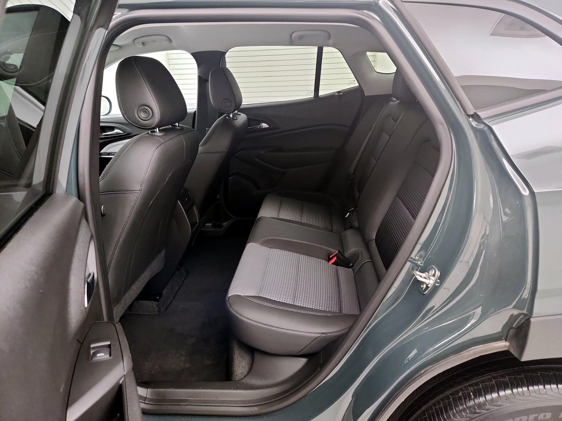 Thumbnail: 2025 Chevrolet Trax - 19