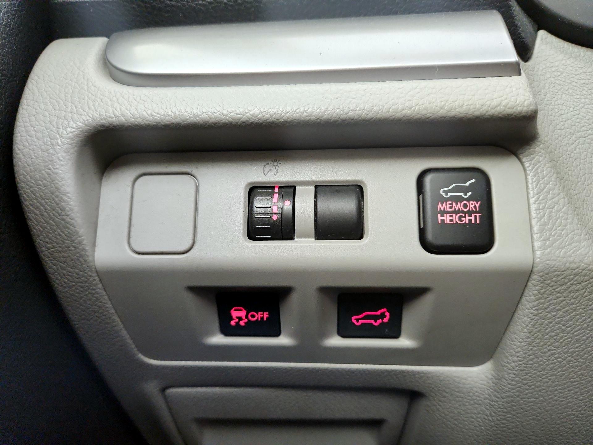 Thumbnail: 2015 Subaru Forester - 13