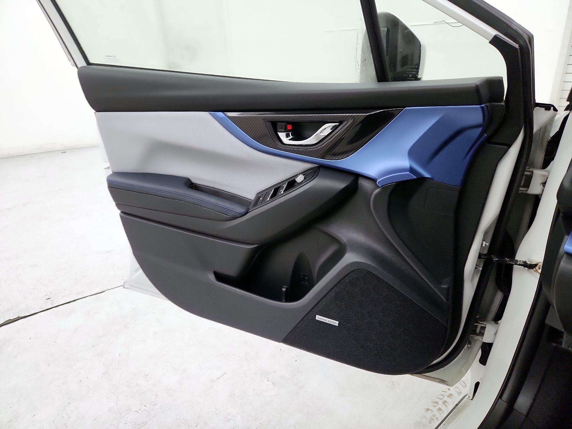 Thumbnail: 2020 Subaru Crosstrek - 12