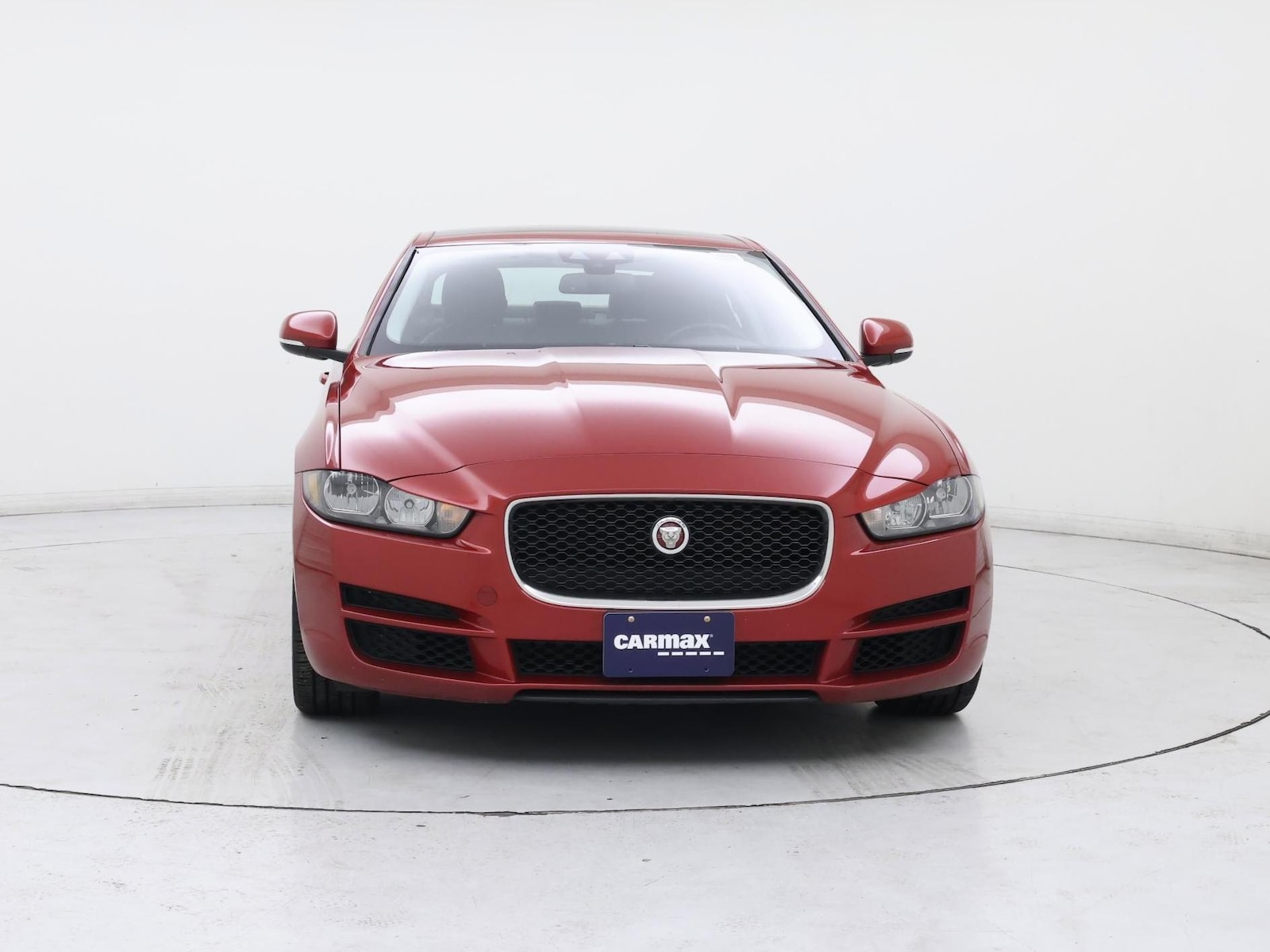 2017 Jaguar XE Premium - Photo 6