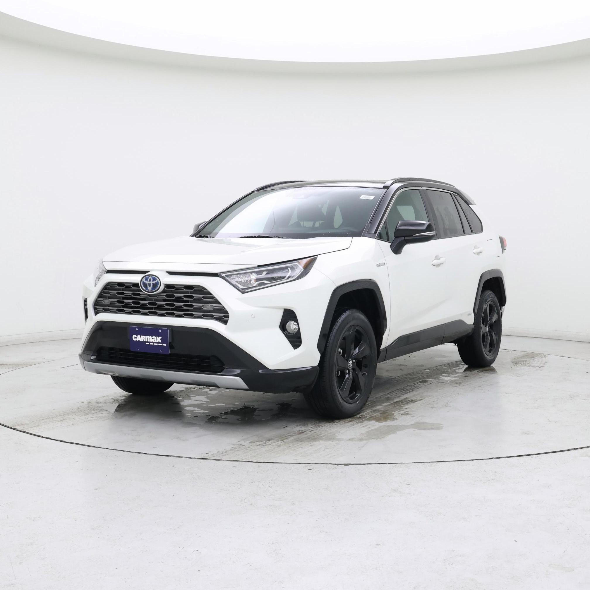 Thumbnail: 2020 Toyota RAV4 - 4
