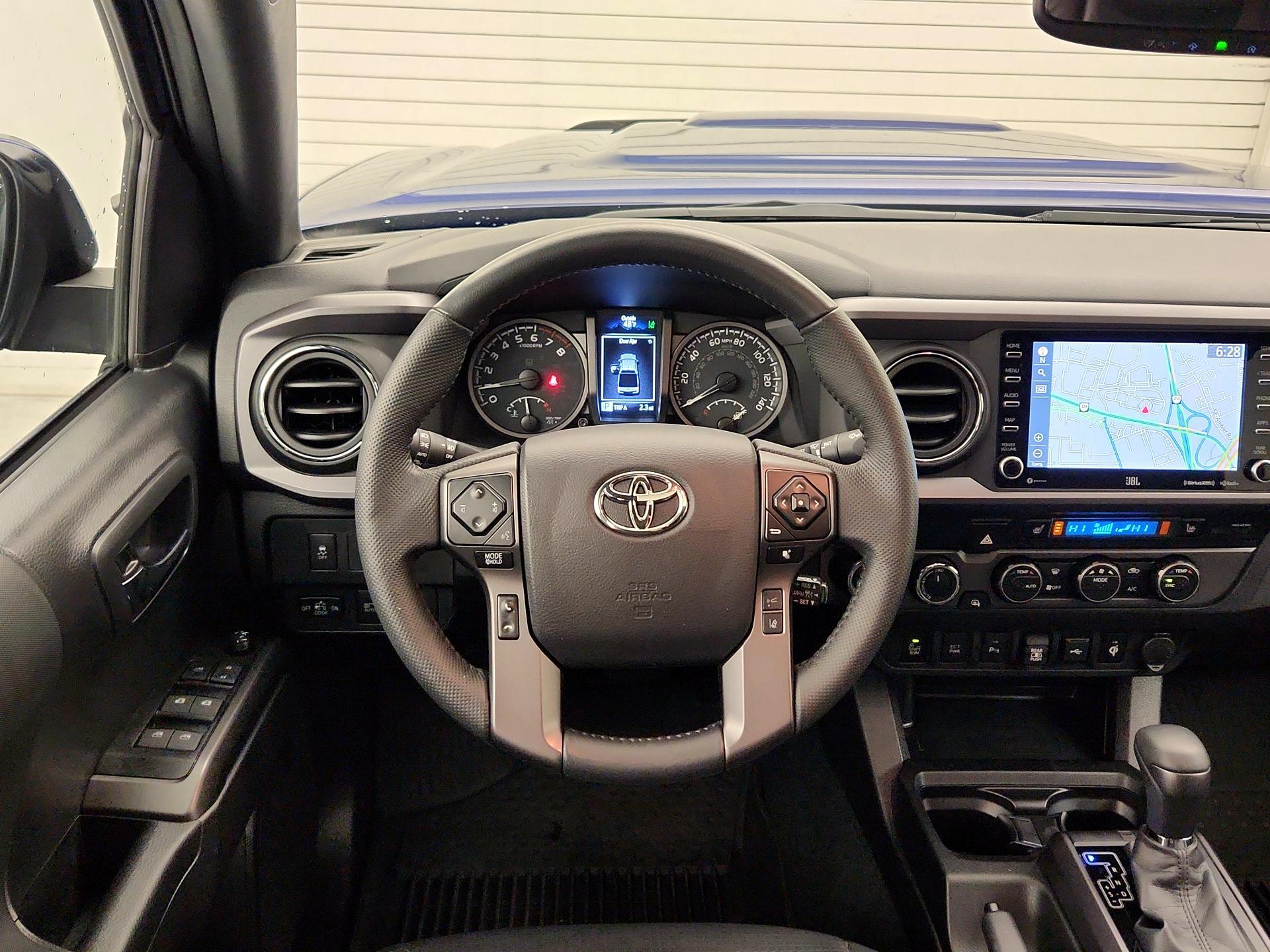 Thumbnail: 2023 Toyota Tacoma - 10