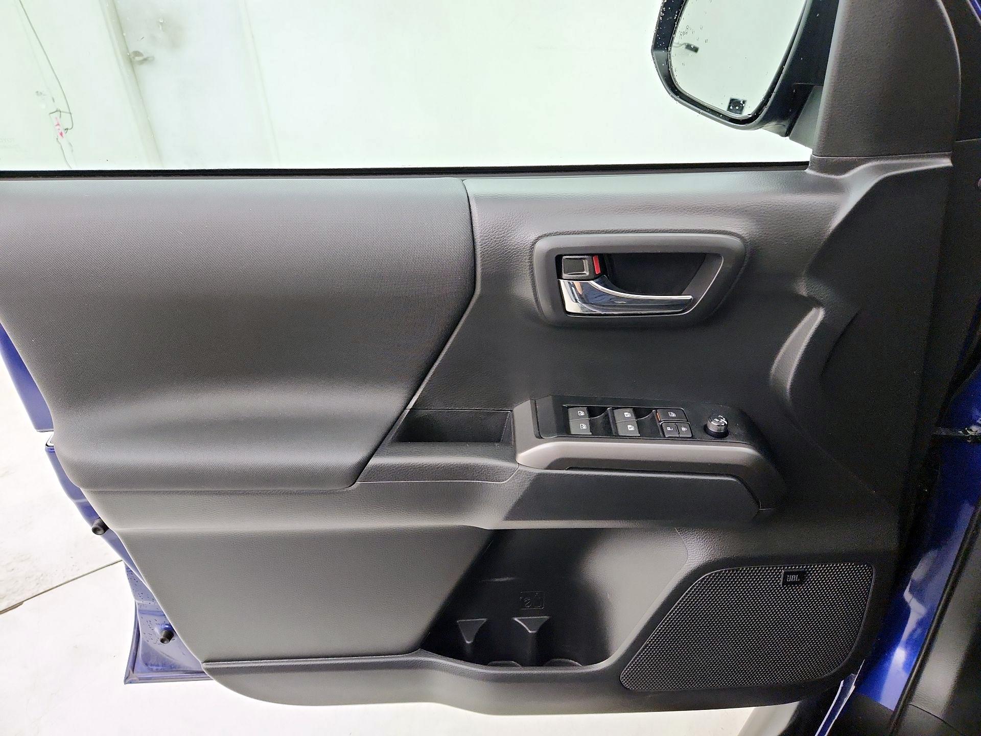 Thumbnail: 2023 Toyota Tacoma - 12