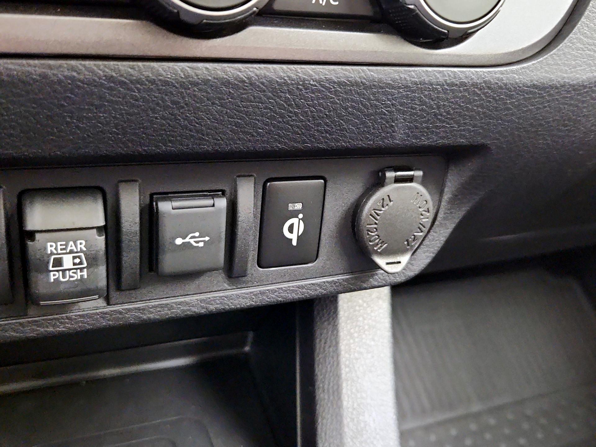 Thumbnail: 2023 Toyota Tacoma - 19