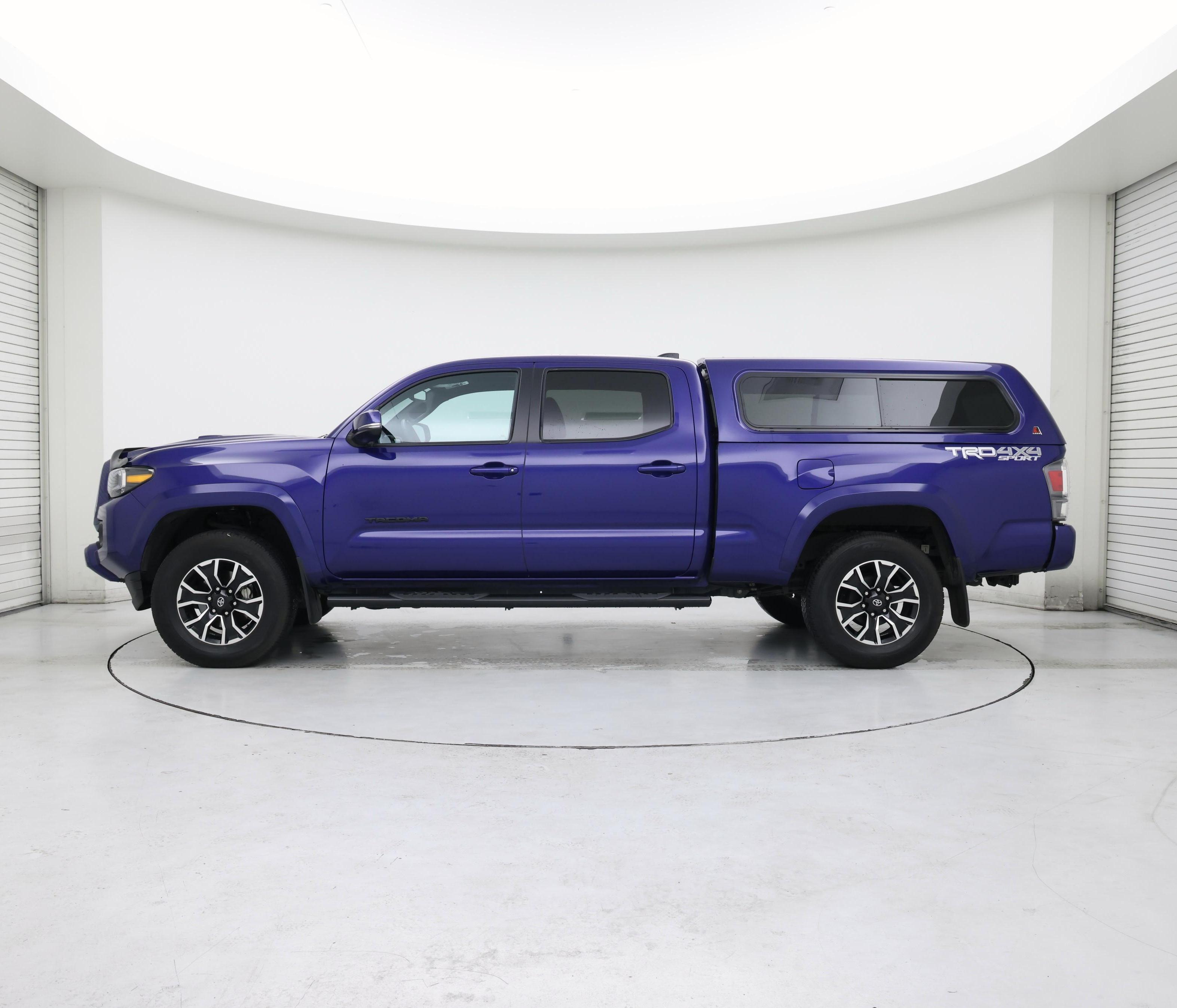 Thumbnail: 2023 Toyota Tacoma - 3