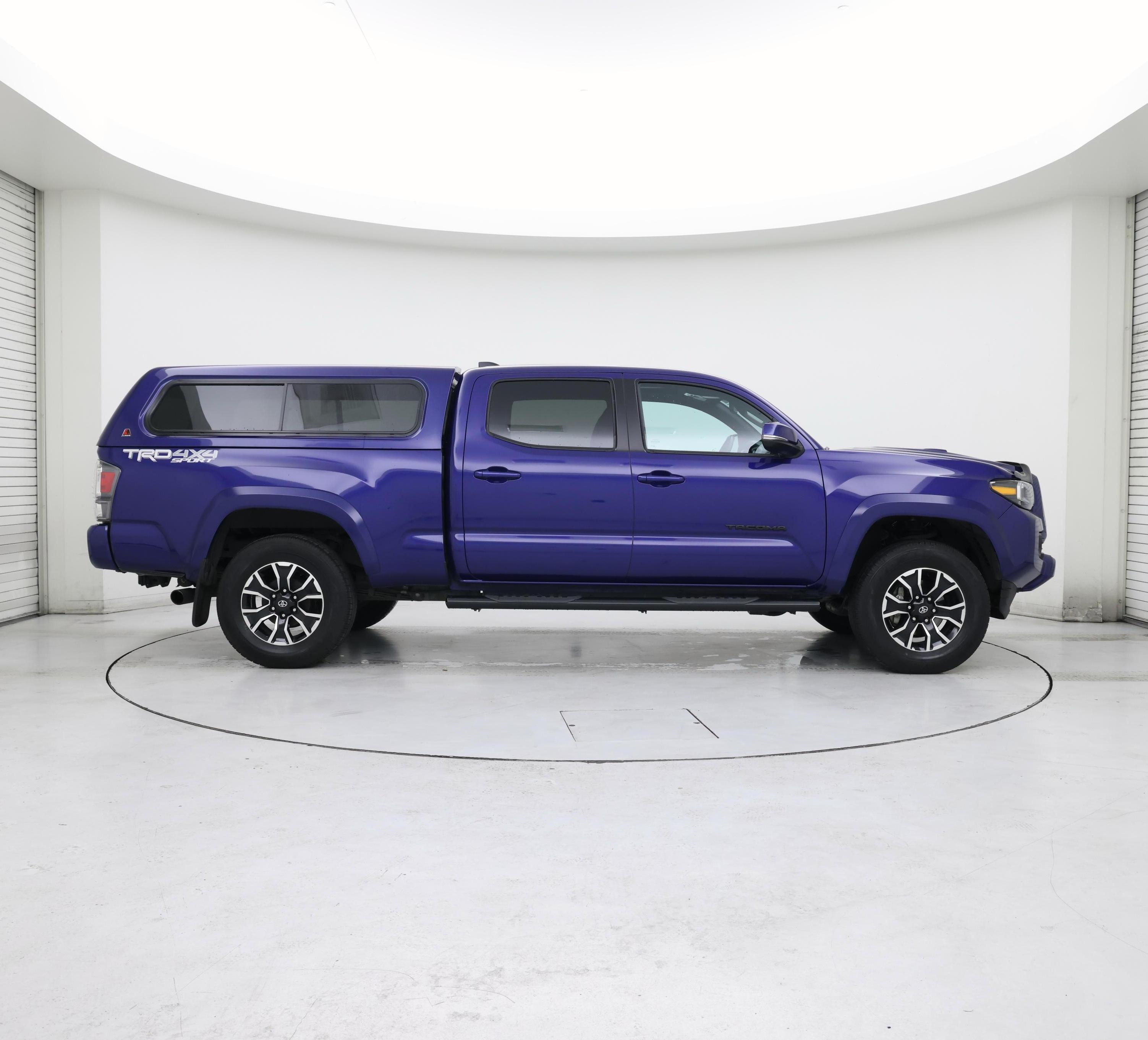 Thumbnail: 2023 Toyota Tacoma - 7