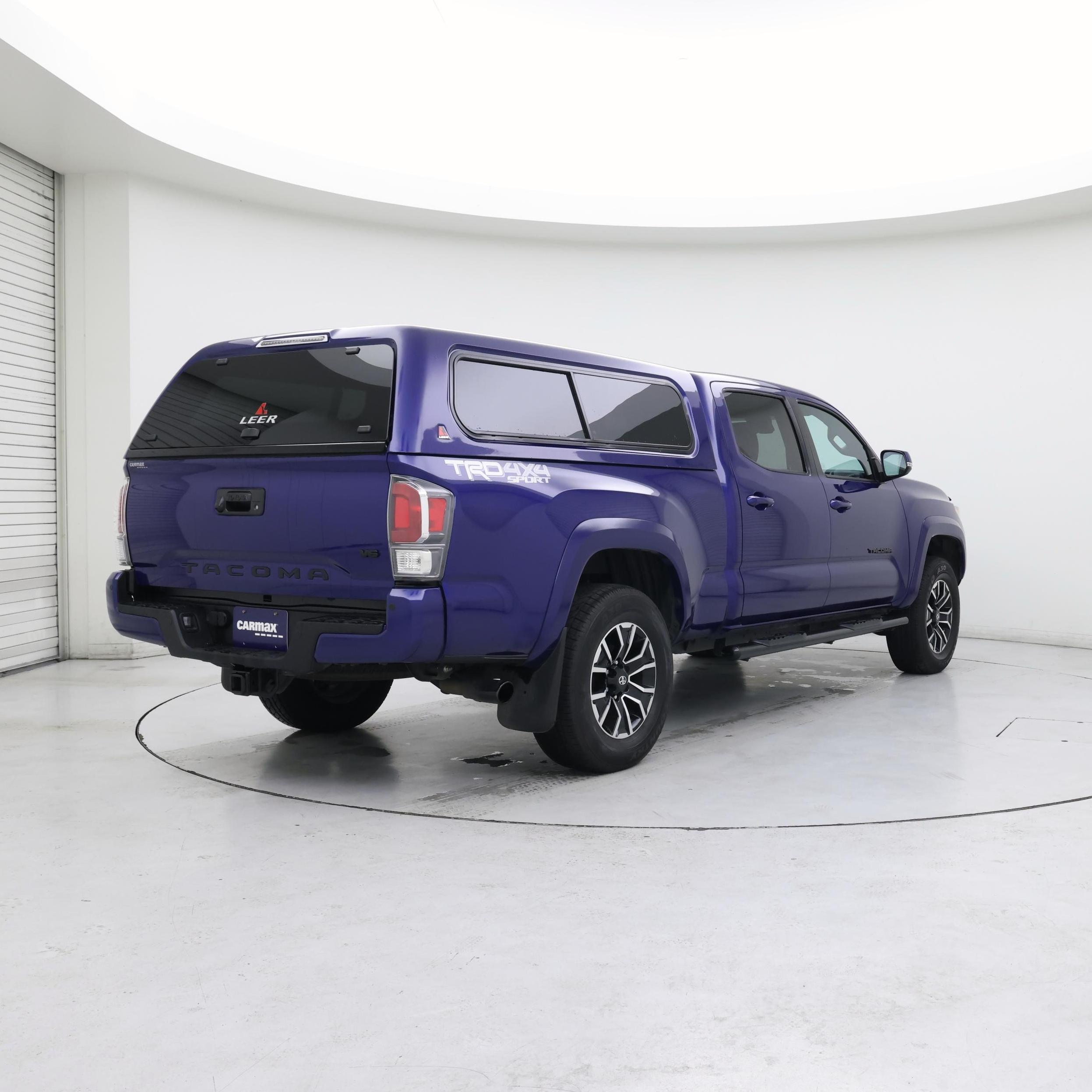 Thumbnail: 2023 Toyota Tacoma - 8