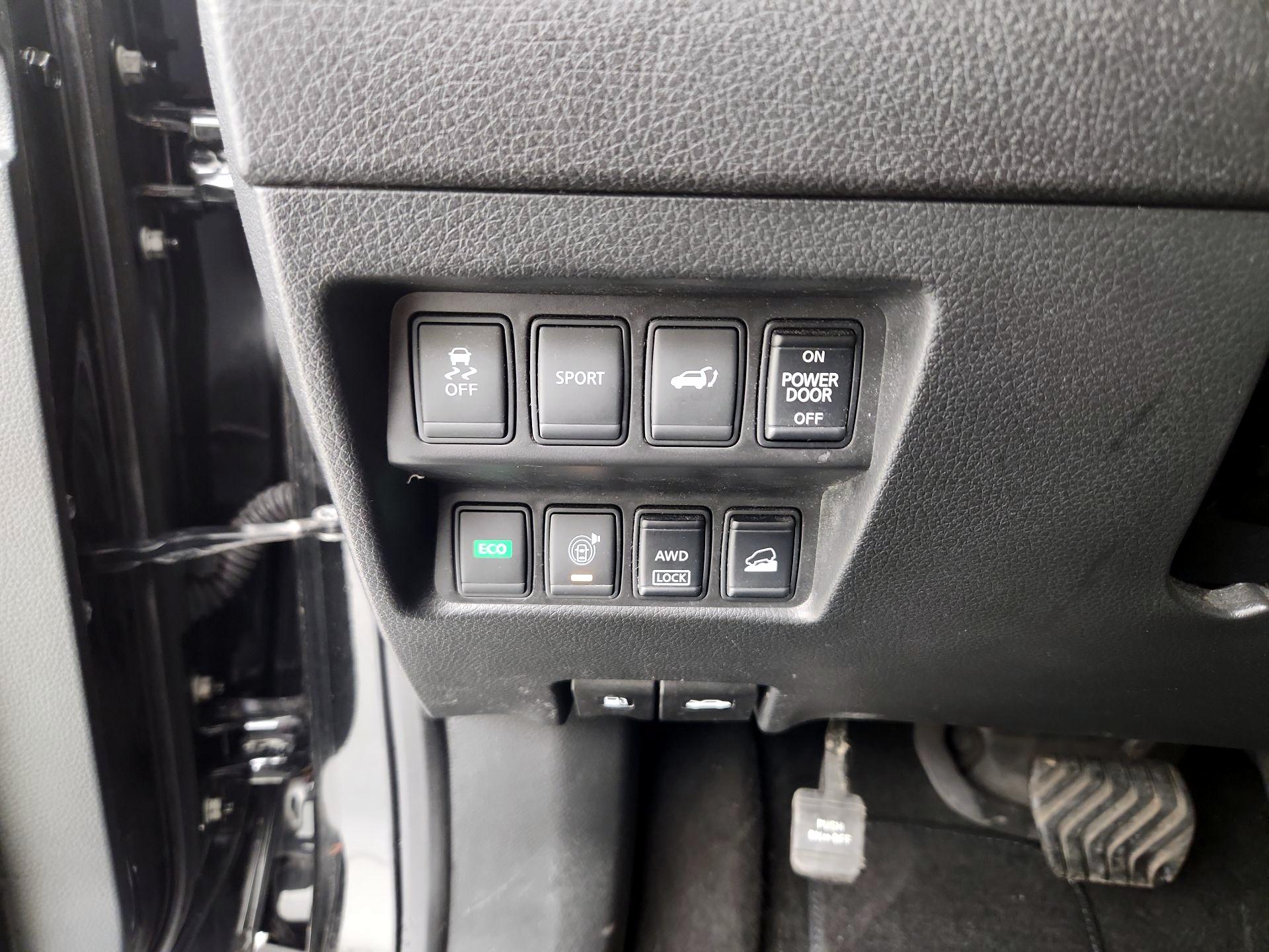 Thumbnail: 2016 Nissan Rogue - 13