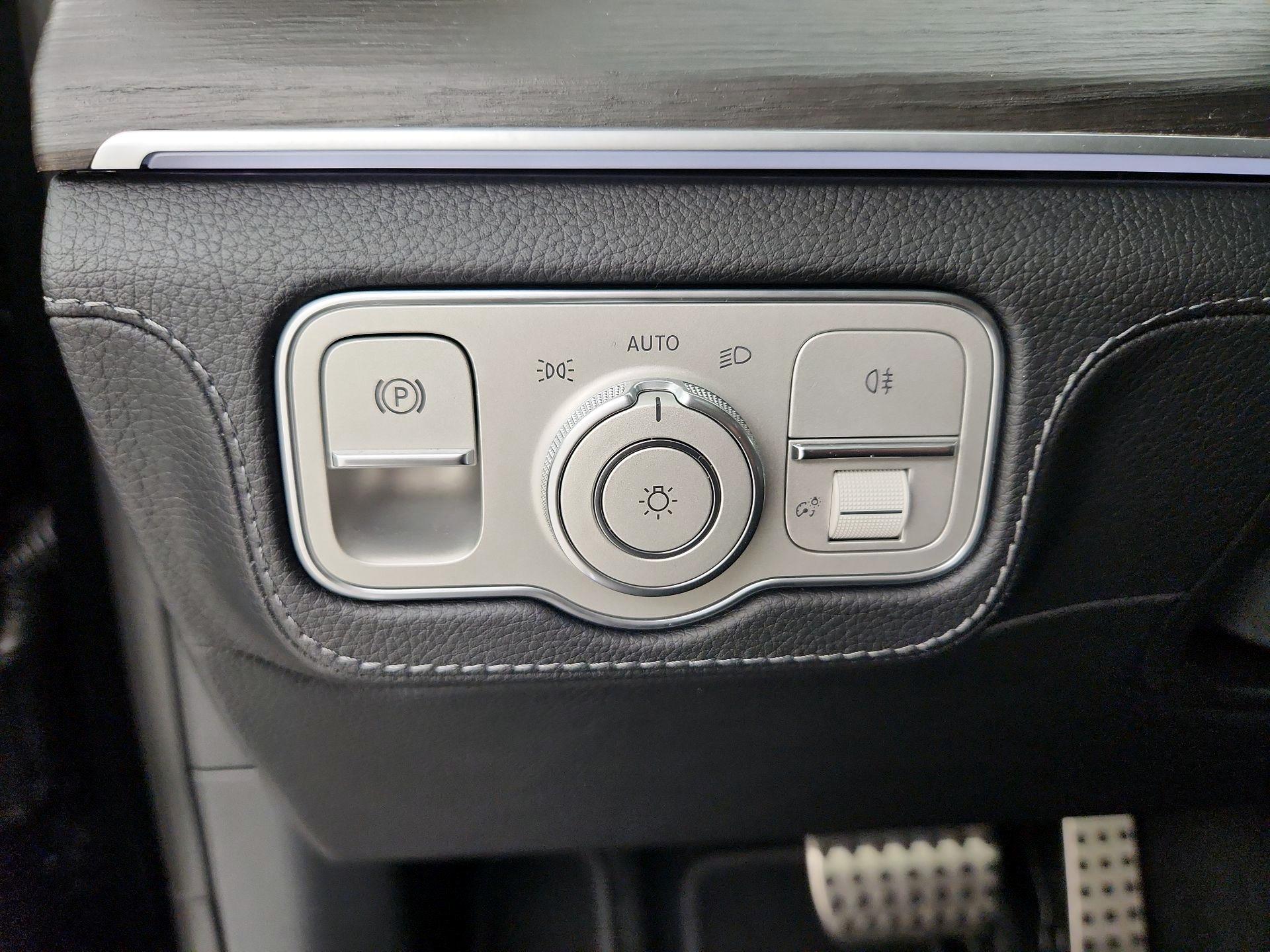 Thumbnail: 2024 Mercedes-Benz GLE - 13