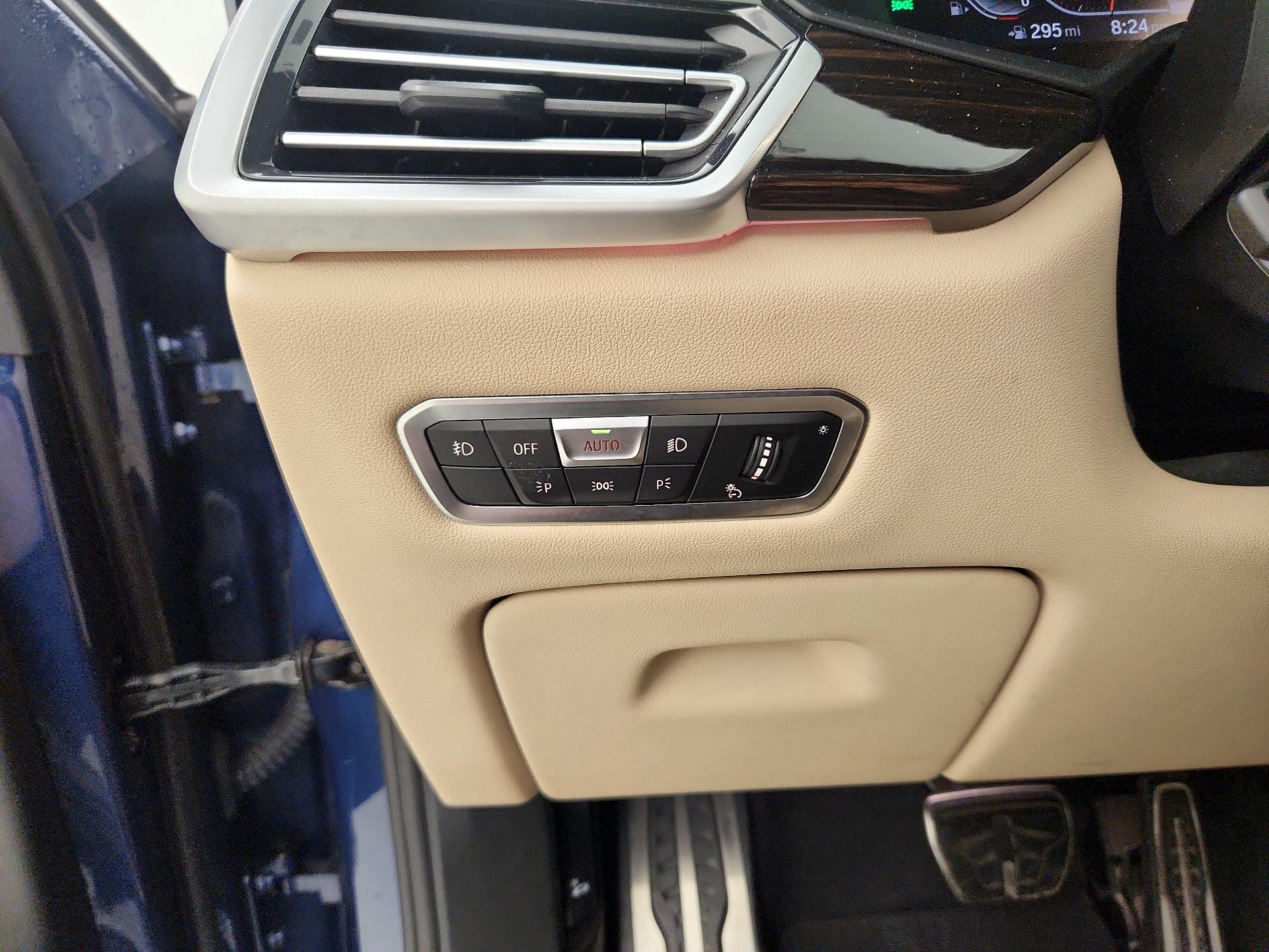 Thumbnail: 2021 BMW X5 - 13