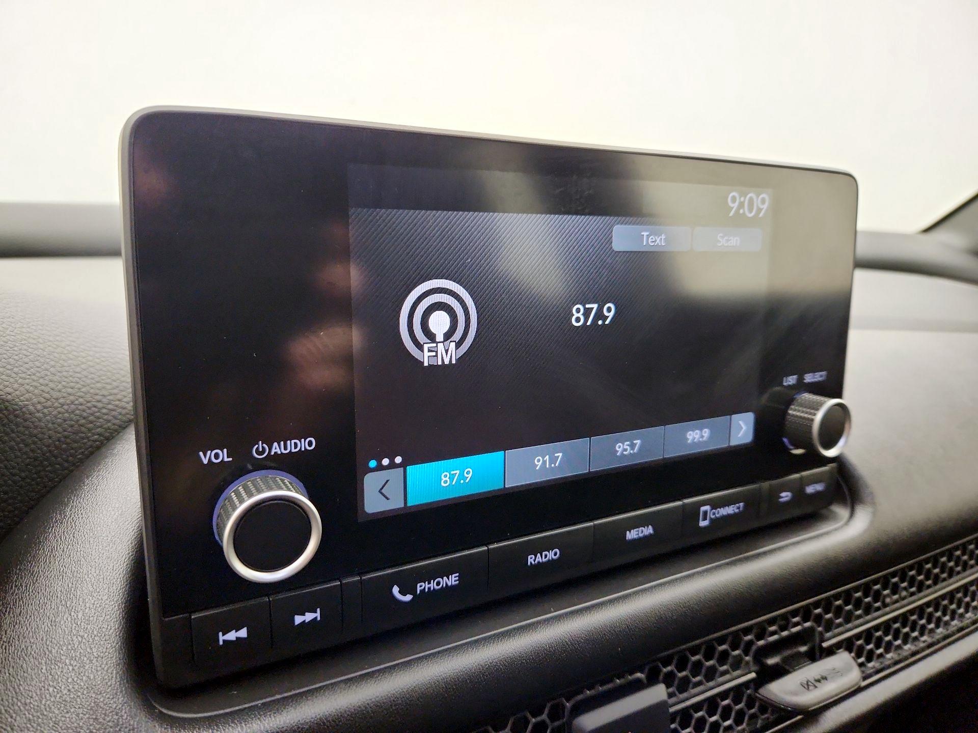 Thumbnail: 2023 Honda HR-V - 15