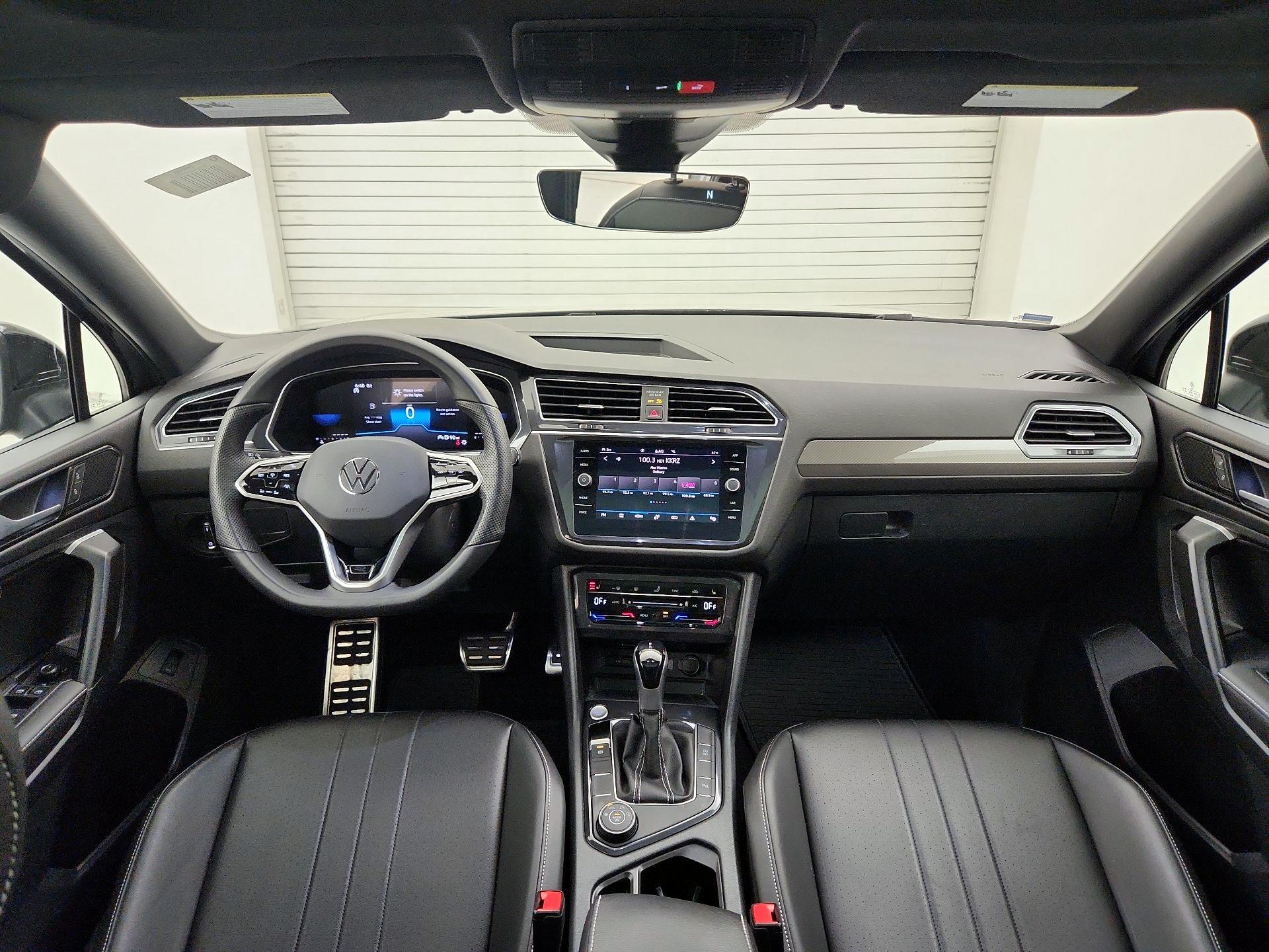 Thumbnail: 2024 Volkswagen Tiguan - 9