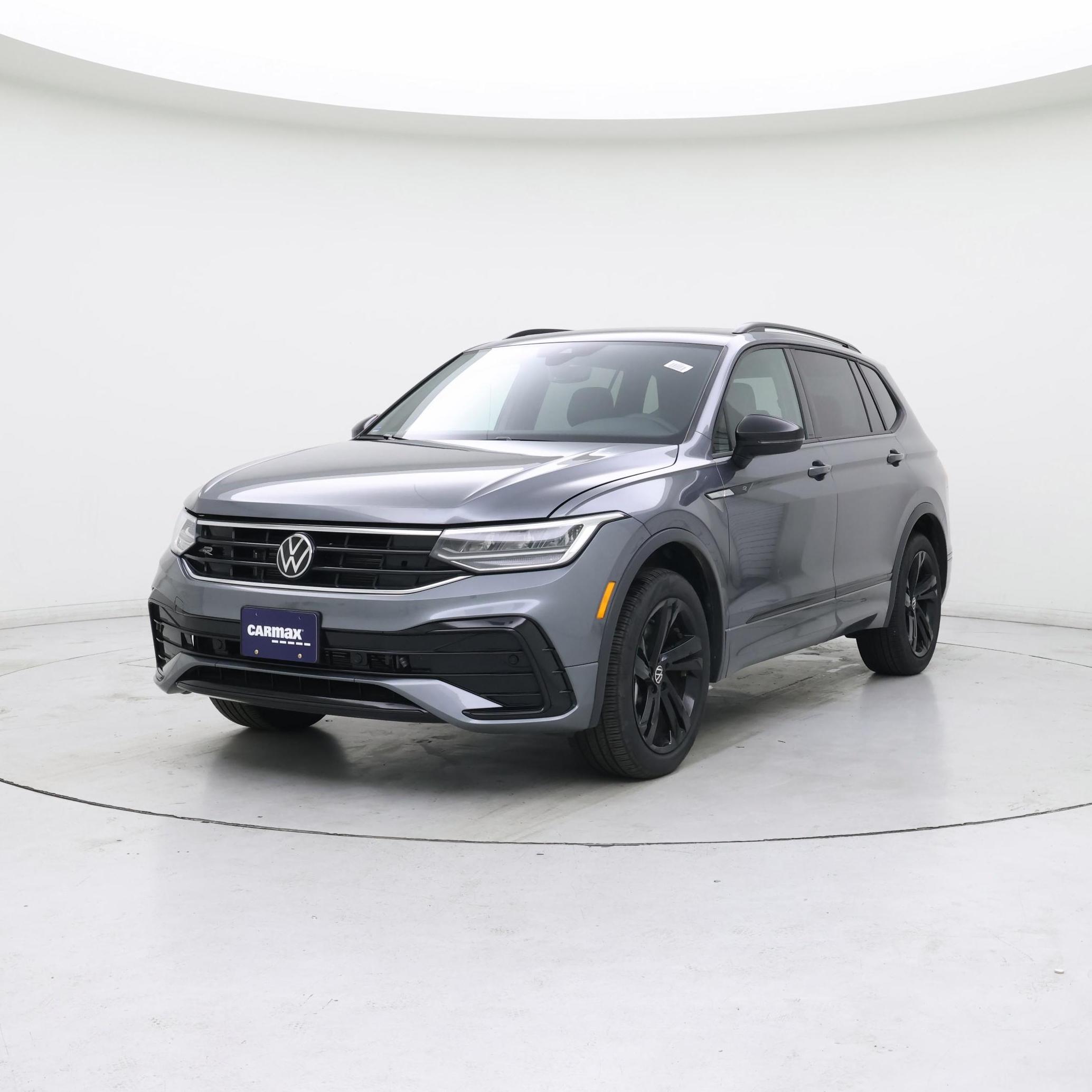 Thumbnail: 2024 Volkswagen Tiguan - 4