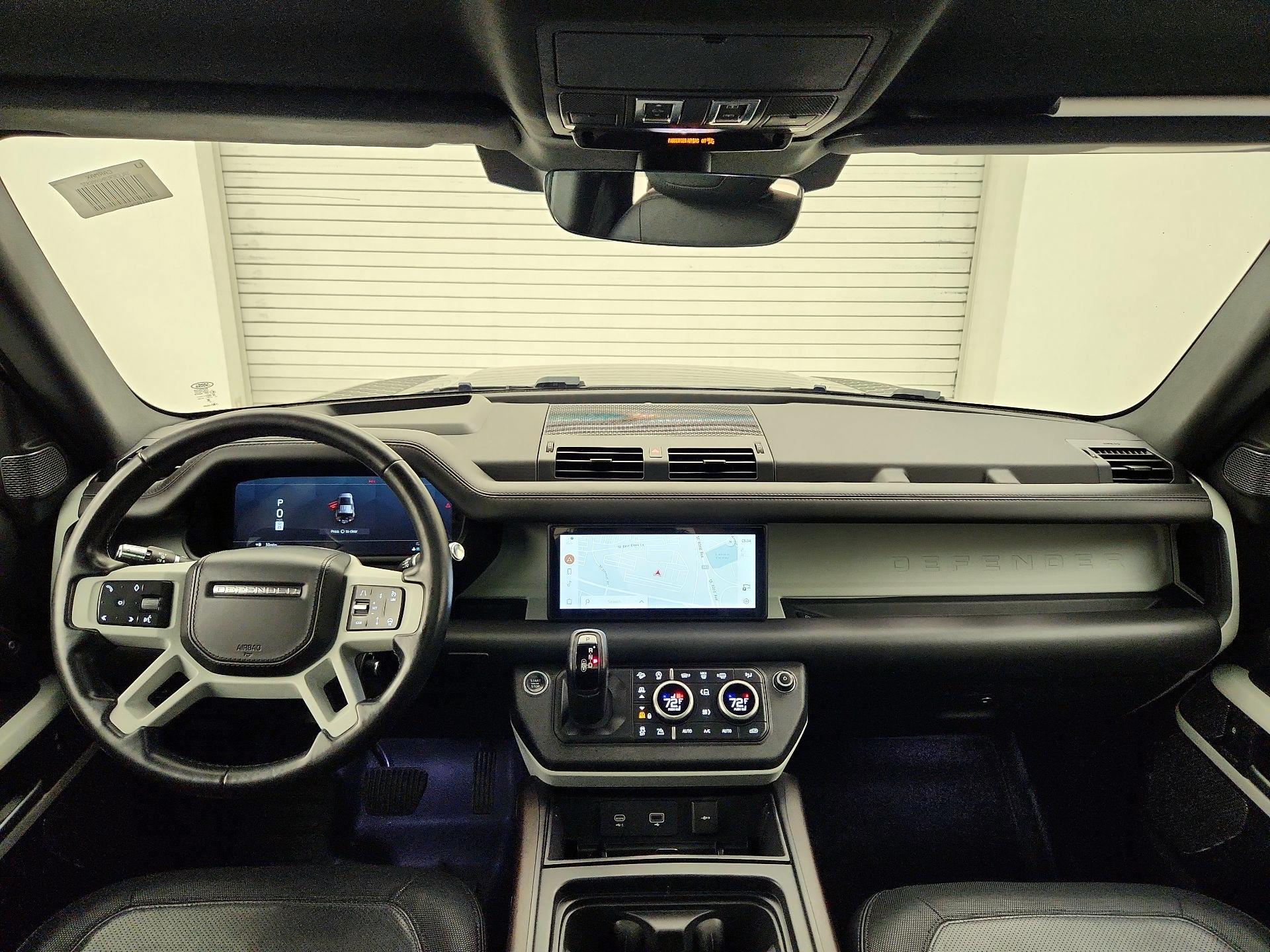 Thumbnail: 2022 Land Rover Defender - 9