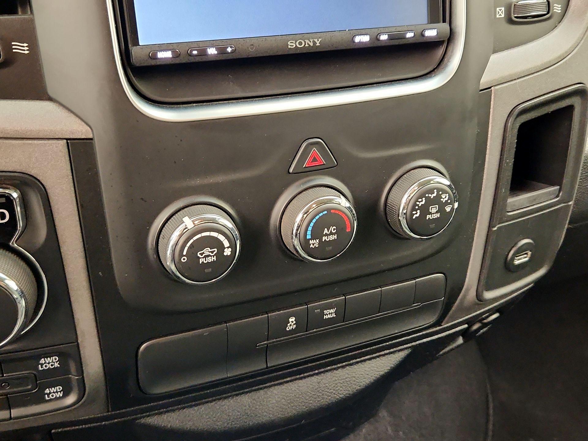 Thumbnail: 2017 RAM 1500 - 16