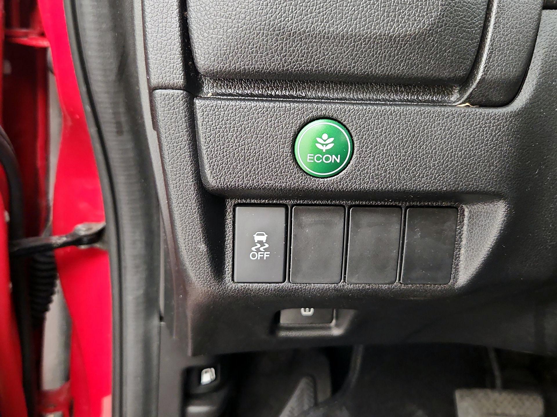 Thumbnail: 2016 Honda Fit - 13